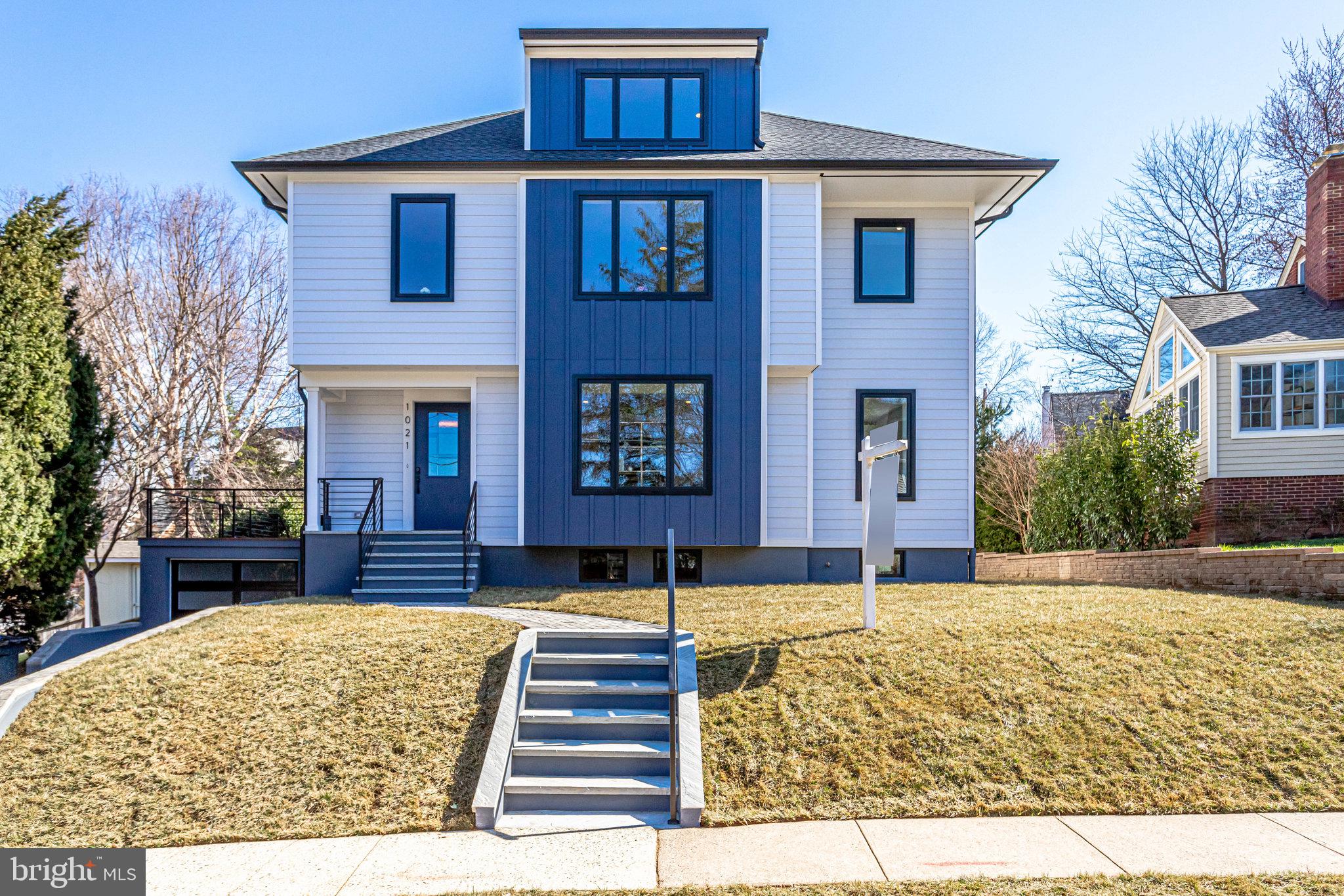 MADISON MANOR - Residential