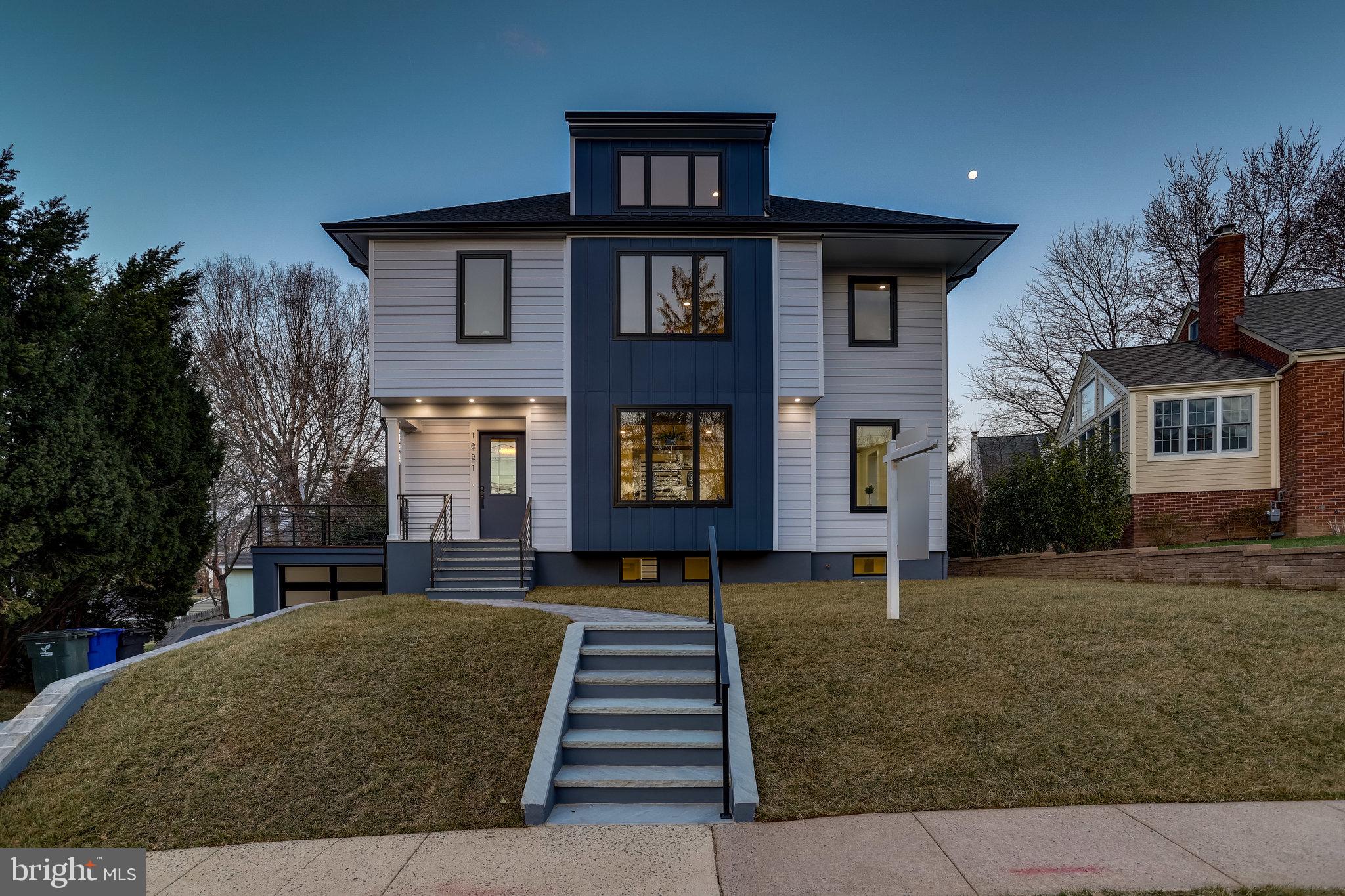 MADISON MANOR - Residential