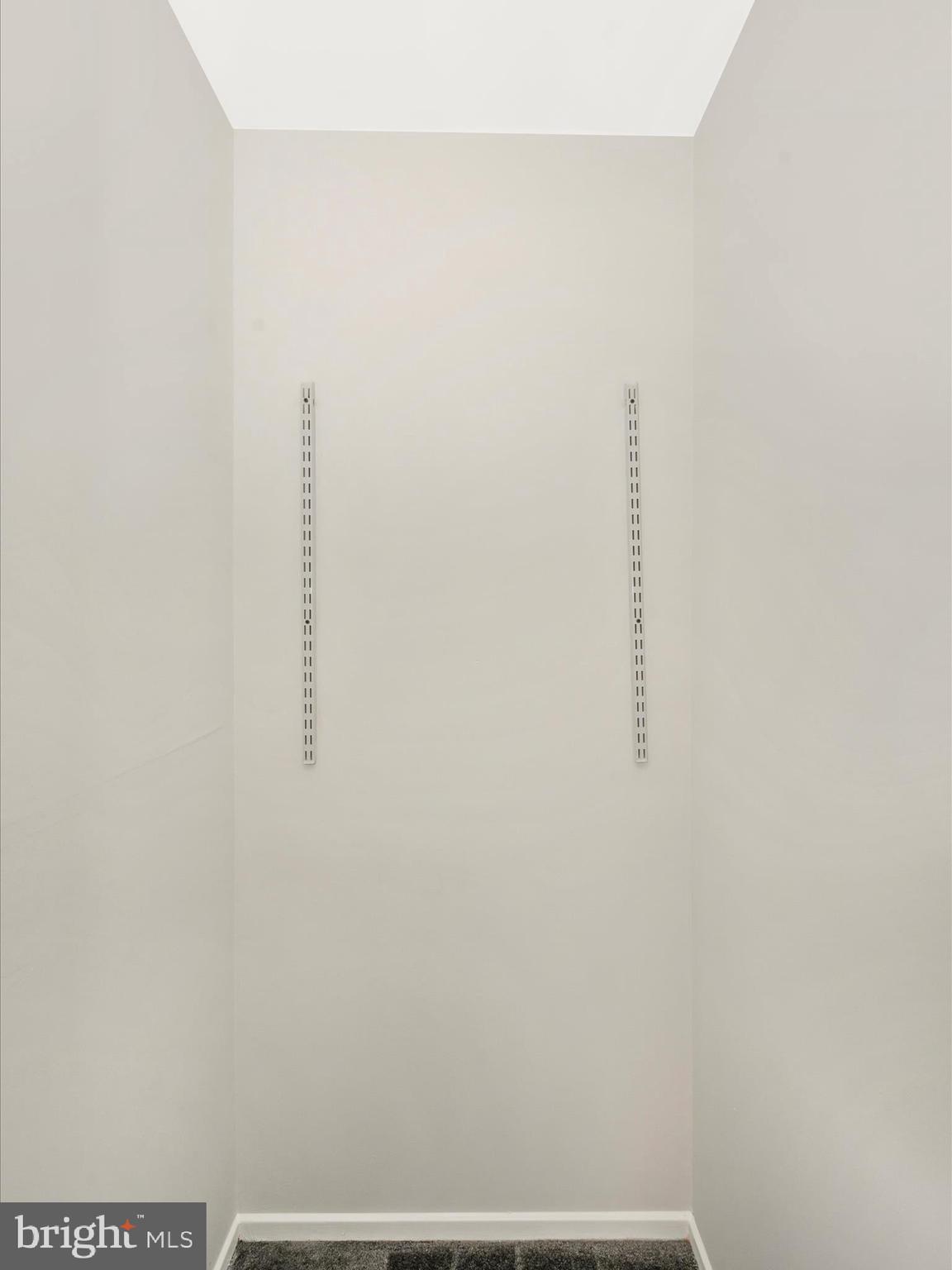 THOMAS CHOICE WEST - Residential