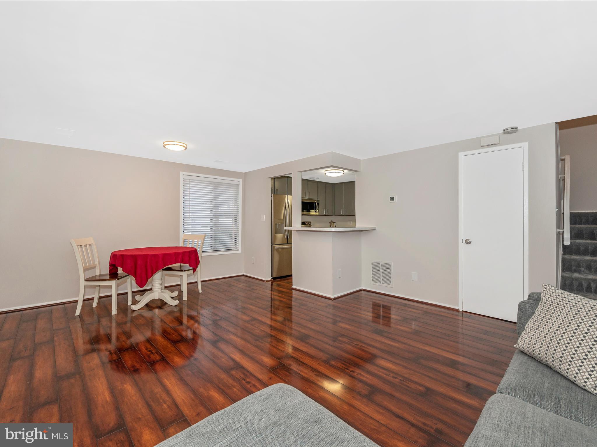 THOMAS CHOICE WEST - Residential