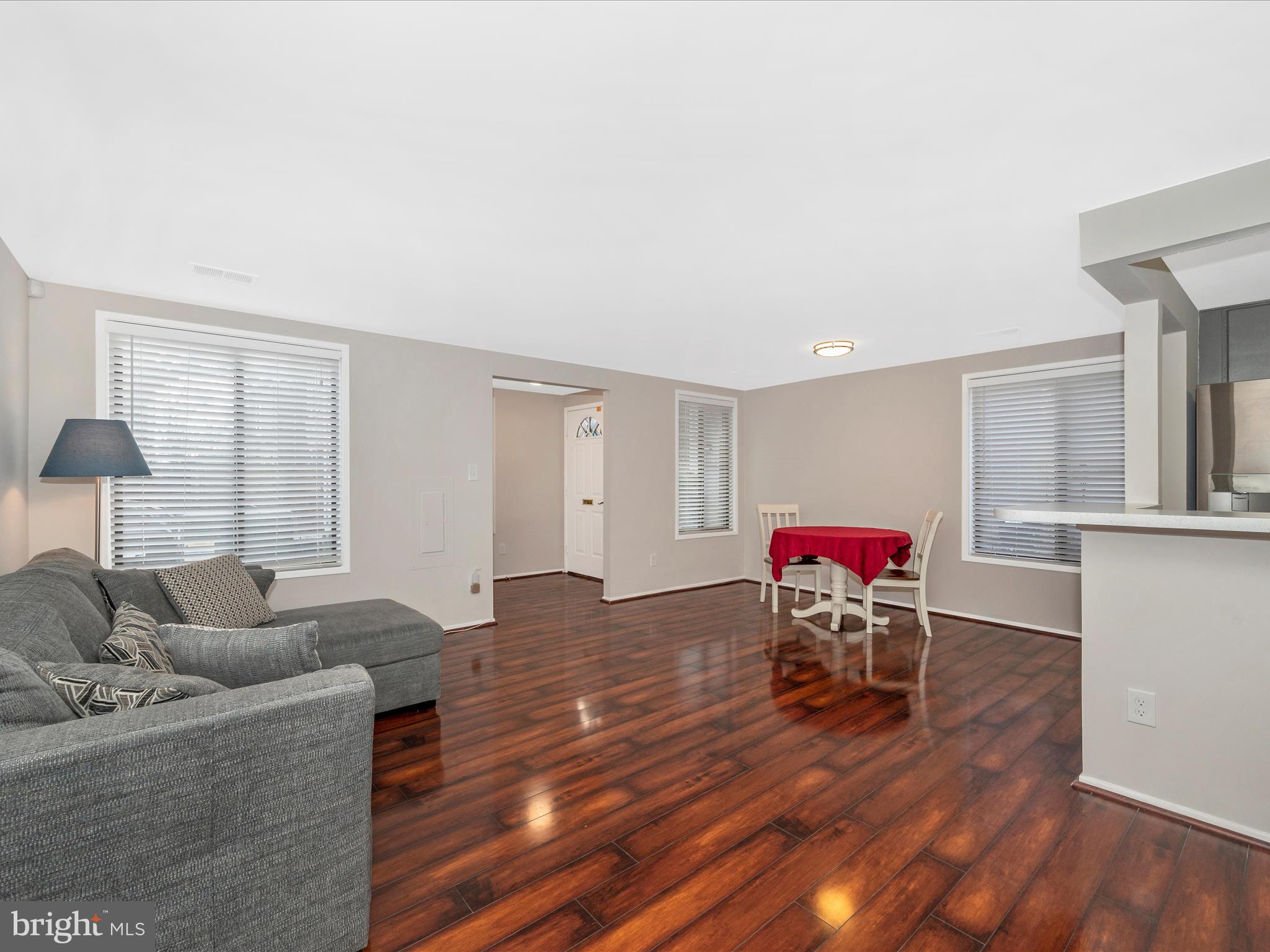 THOMAS CHOICE WEST - Residential