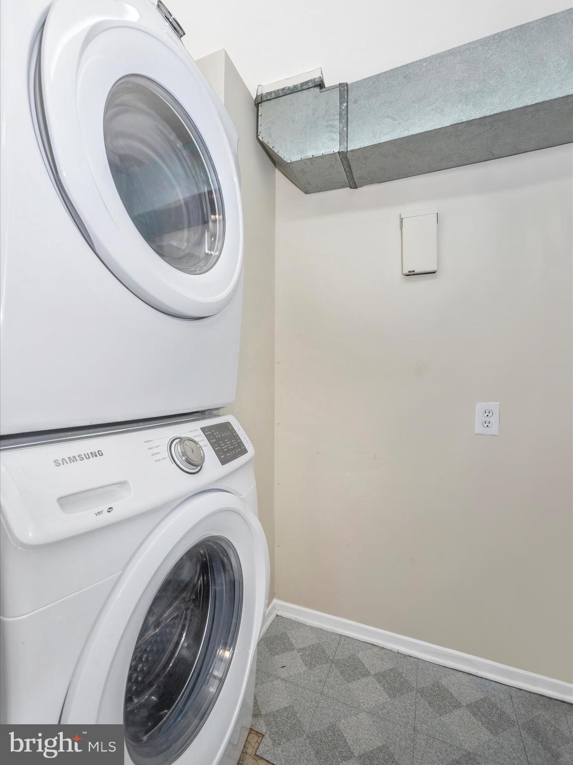 THOMAS CHOICE WEST - Residential