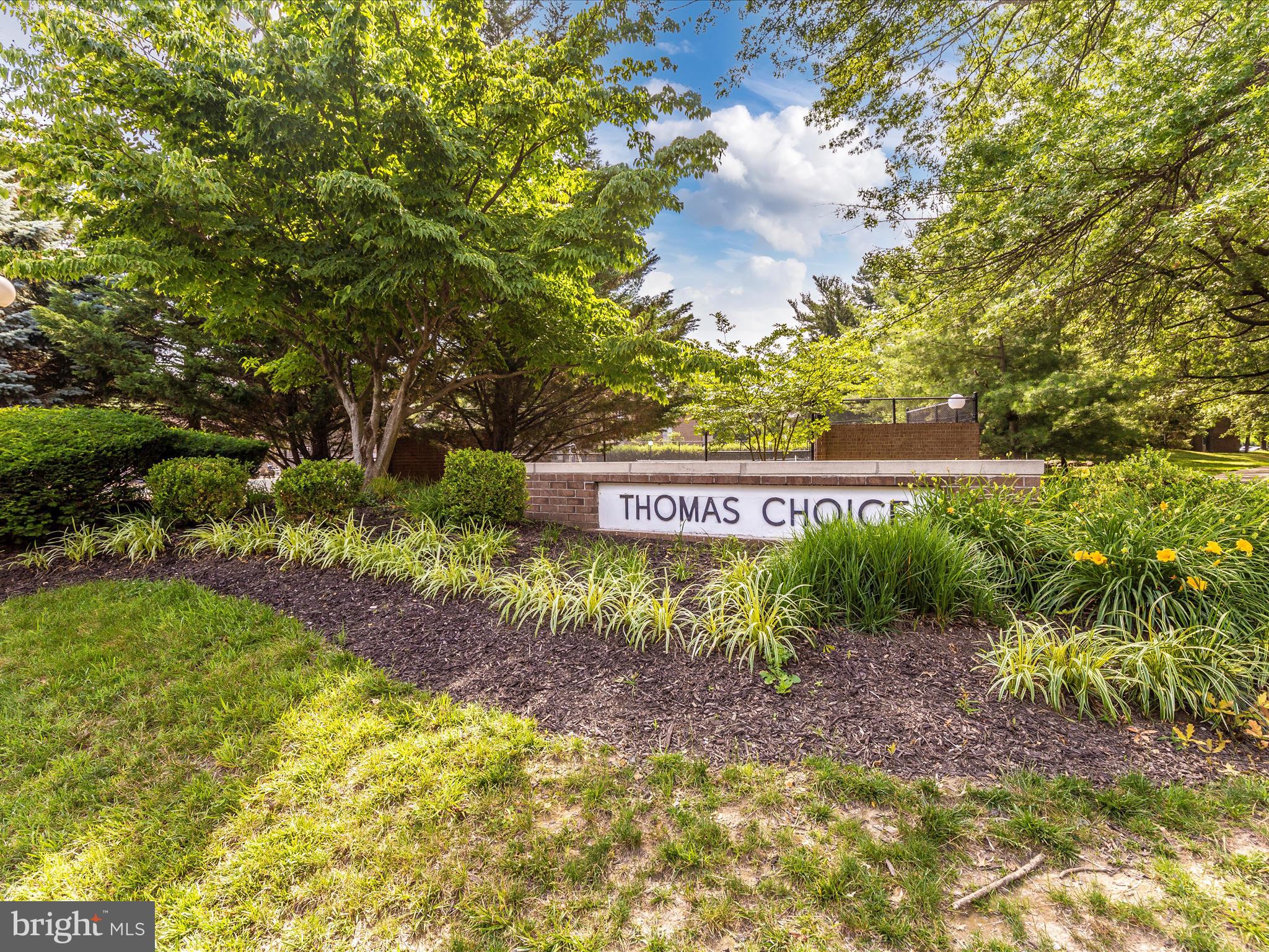 THOMAS CHOICE WEST - Residential