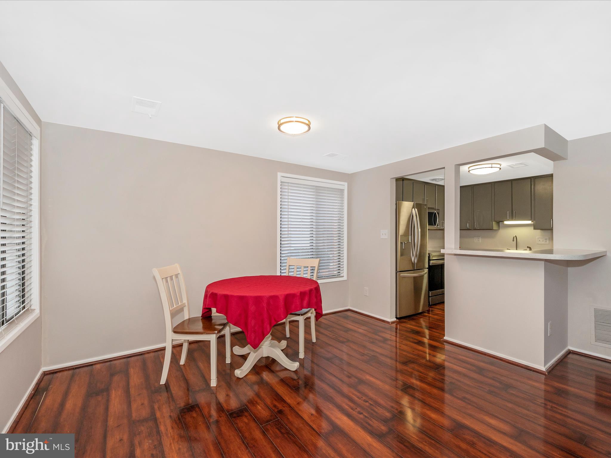 THOMAS CHOICE WEST - Residential