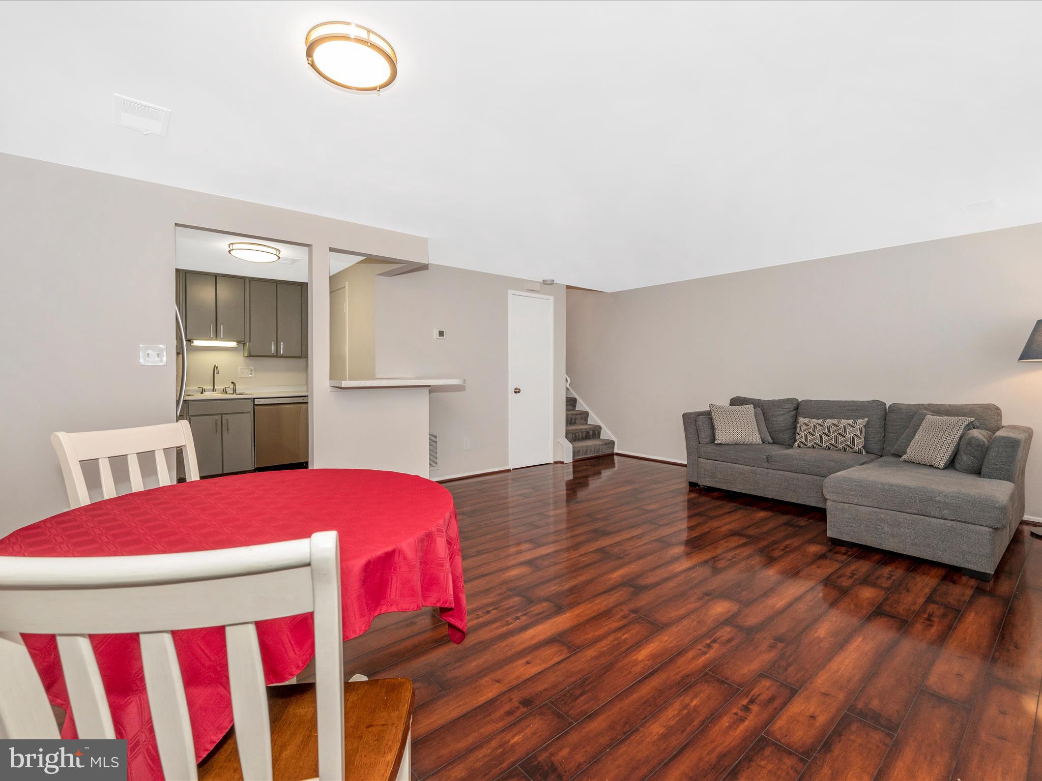 THOMAS CHOICE WEST - Residential