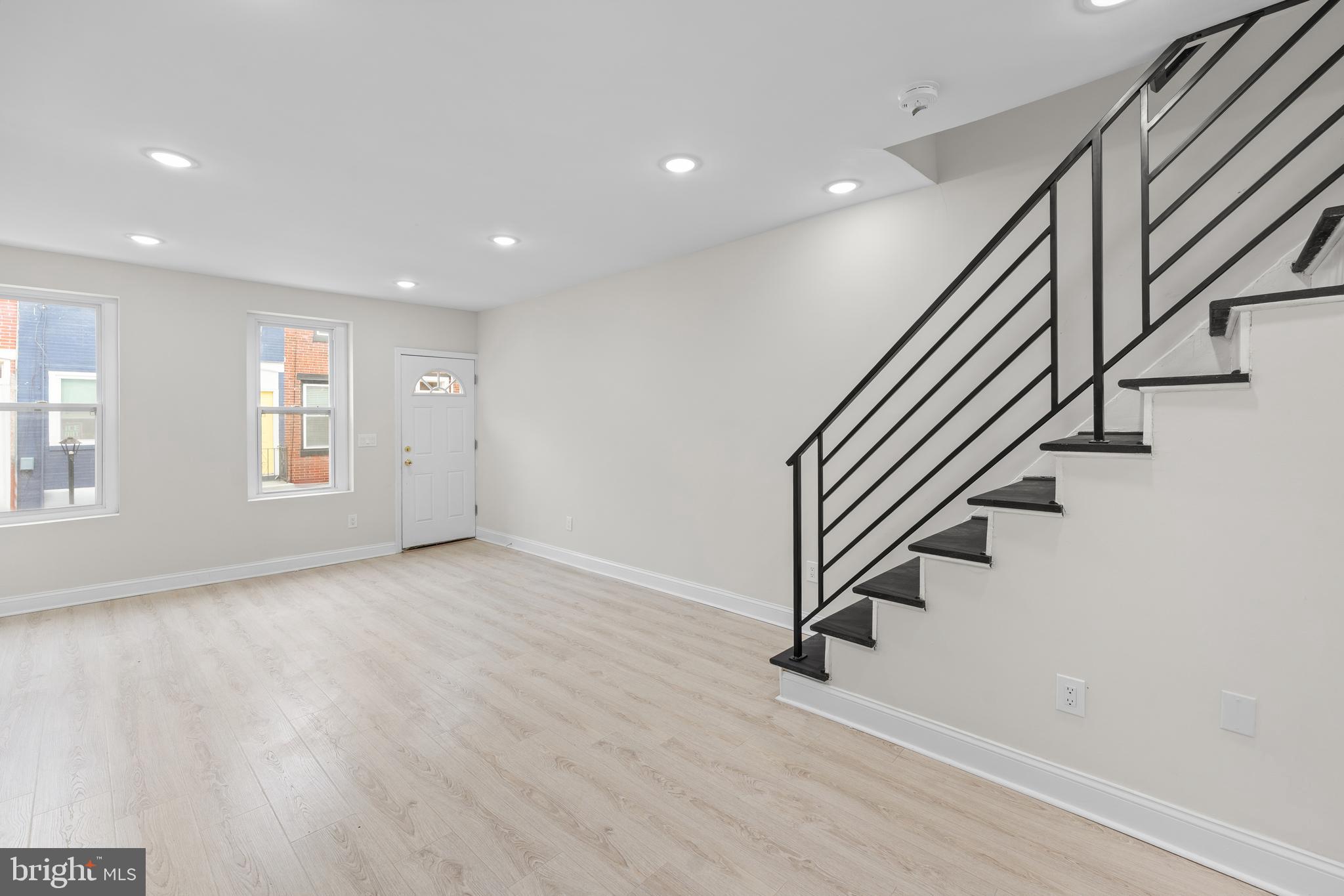 POINT BREEZE - Residential