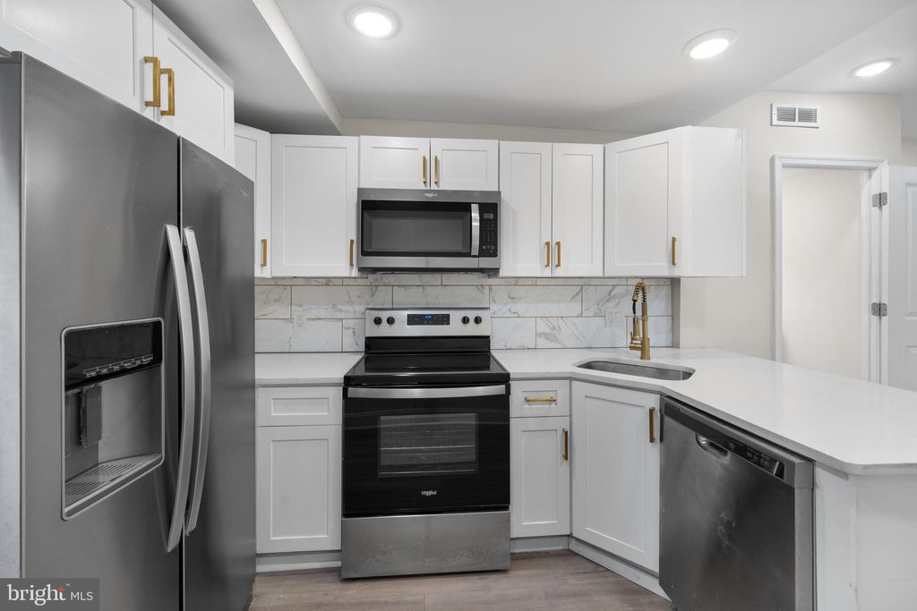 Photo of 1526 S Opal Street, PHILADELPHIA, PA 19146 (MLS # PAPH2575386)