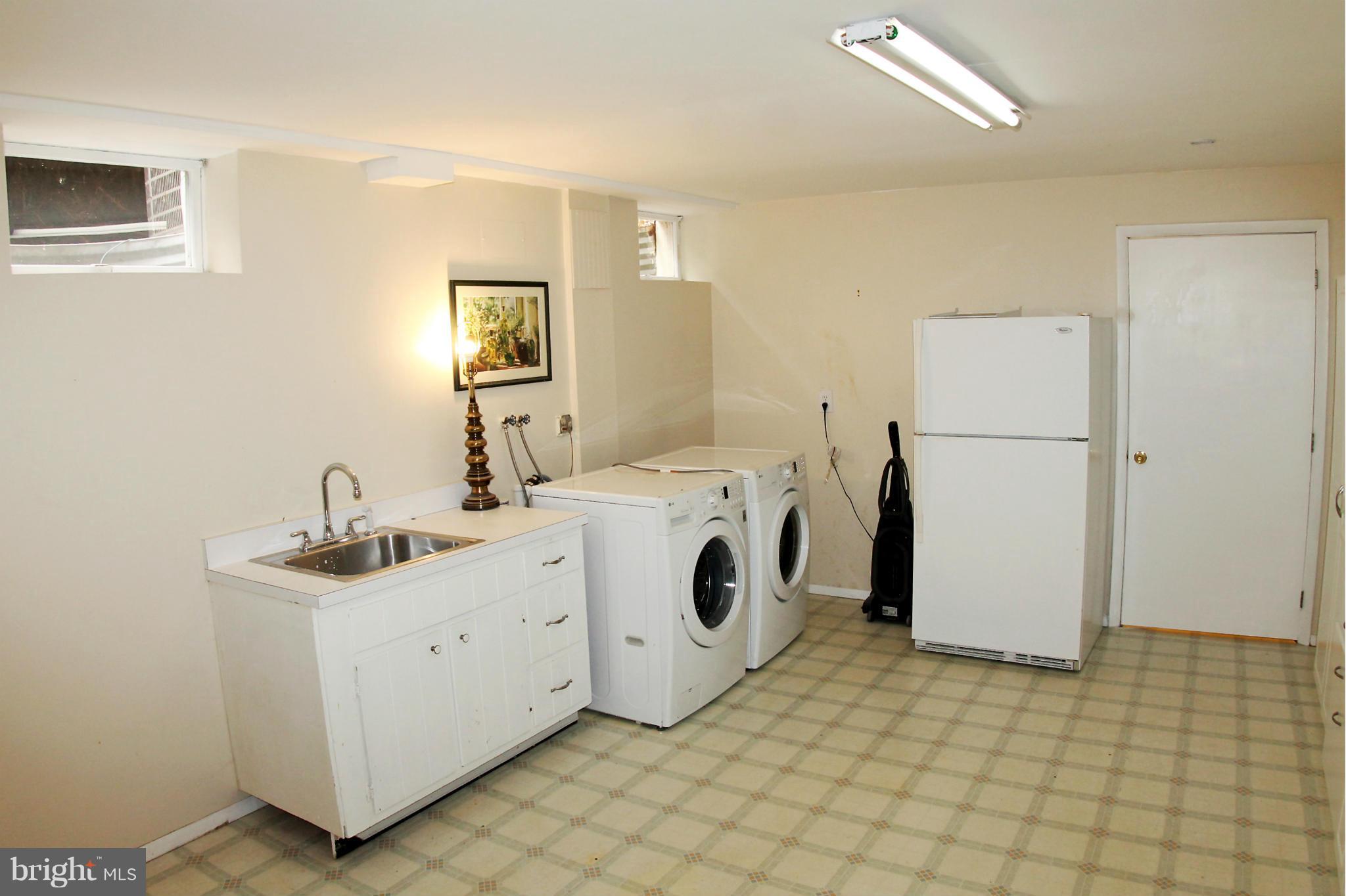 MOUNT HEBRON - Residential