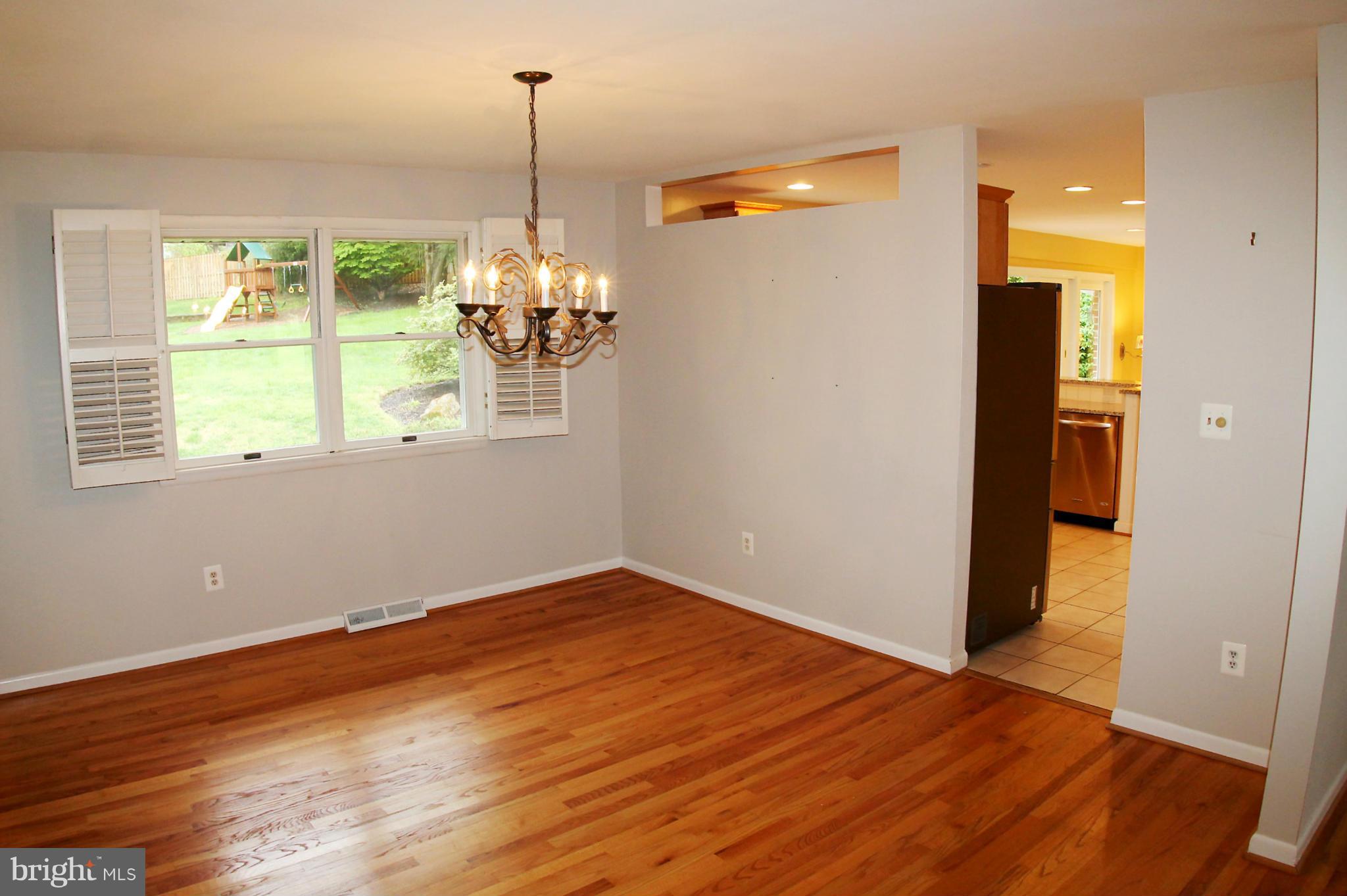 MOUNT HEBRON - Residential