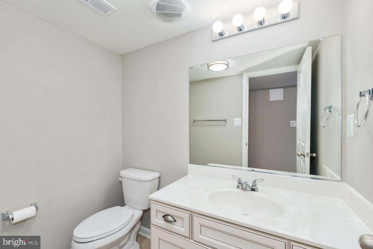 BELMONT ESTATES - Residential Lease