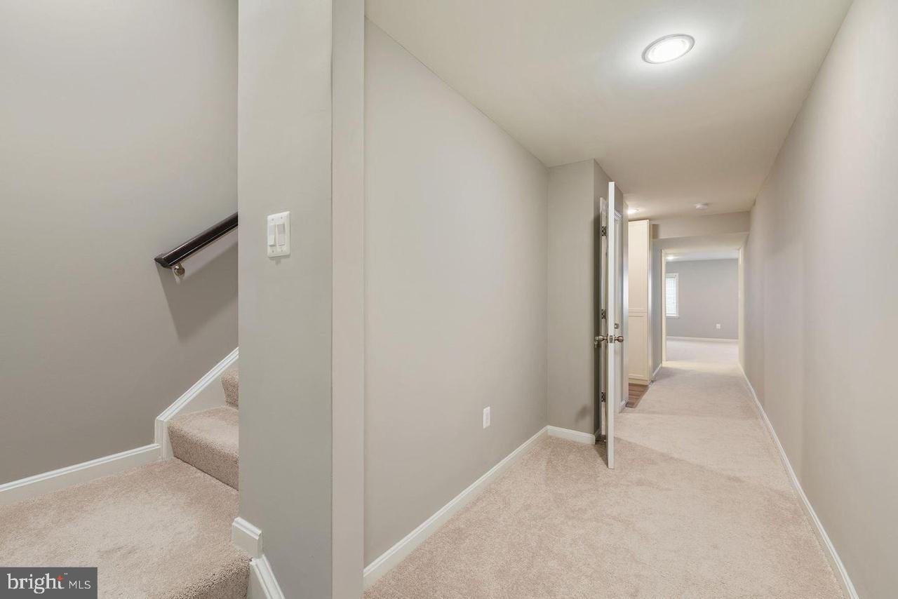 BELMONT ESTATES - Residential Lease