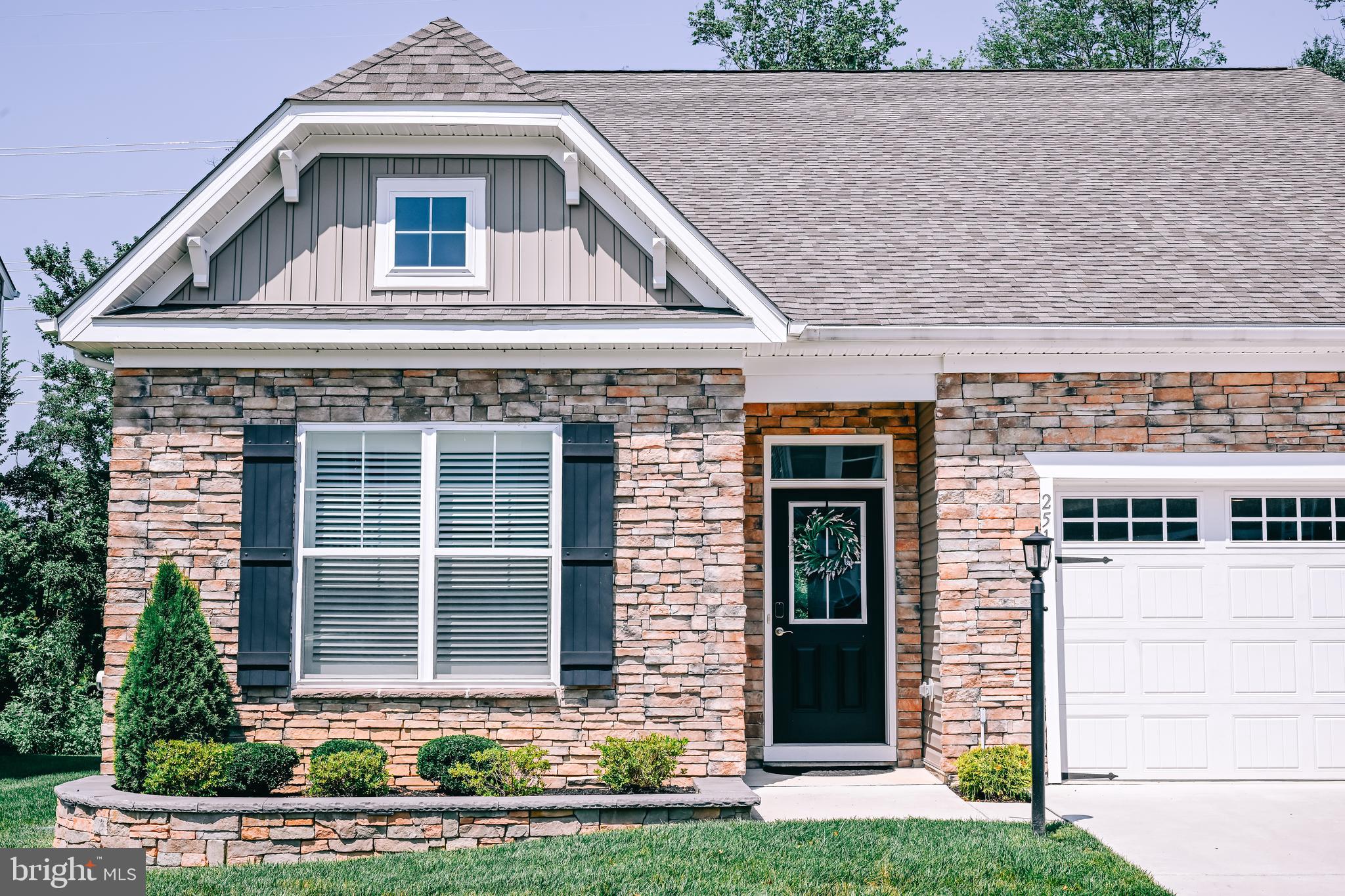 AUMAR HEIGHTS - Residential