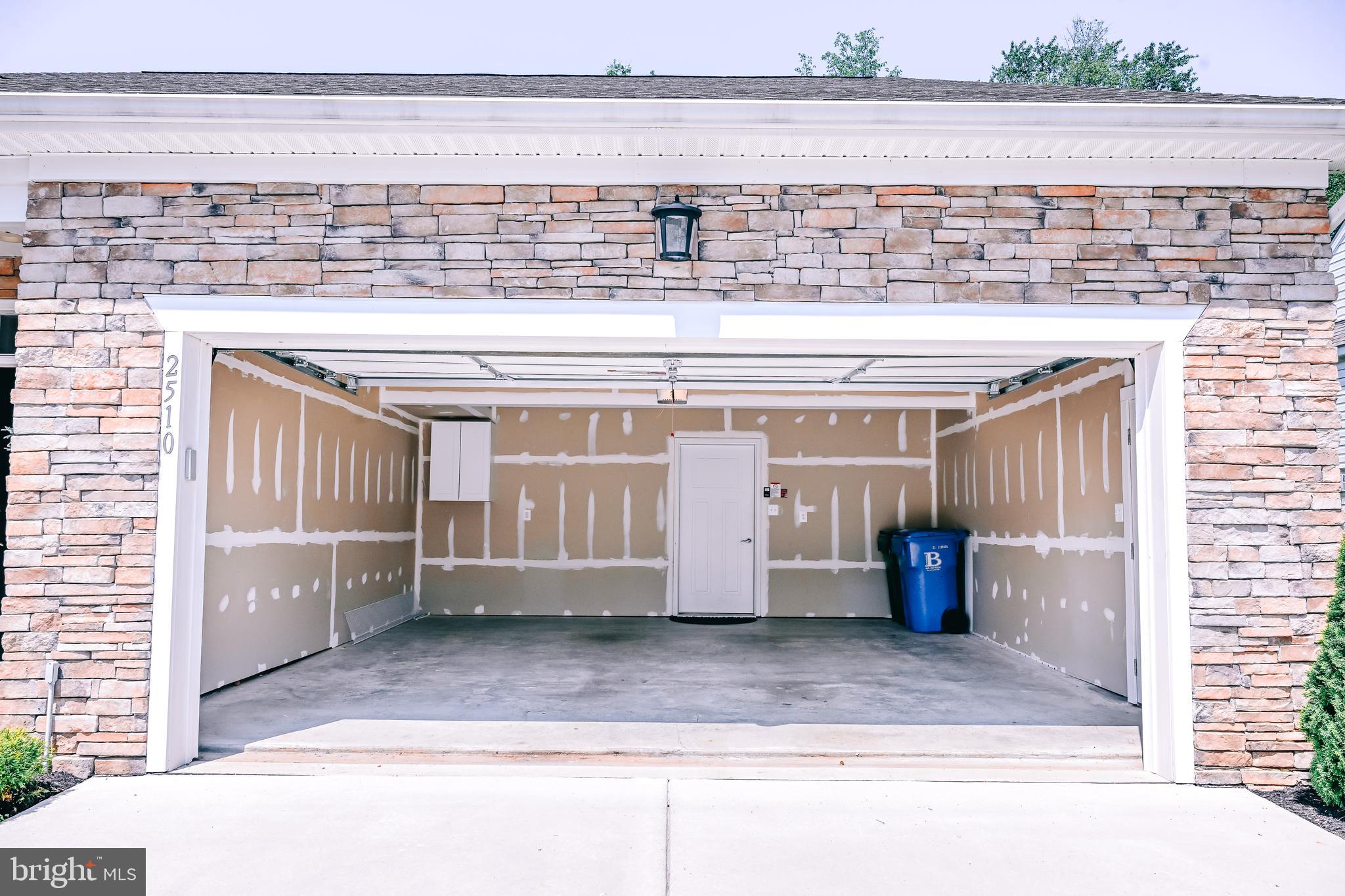 AUMAR HEIGHTS - Residential