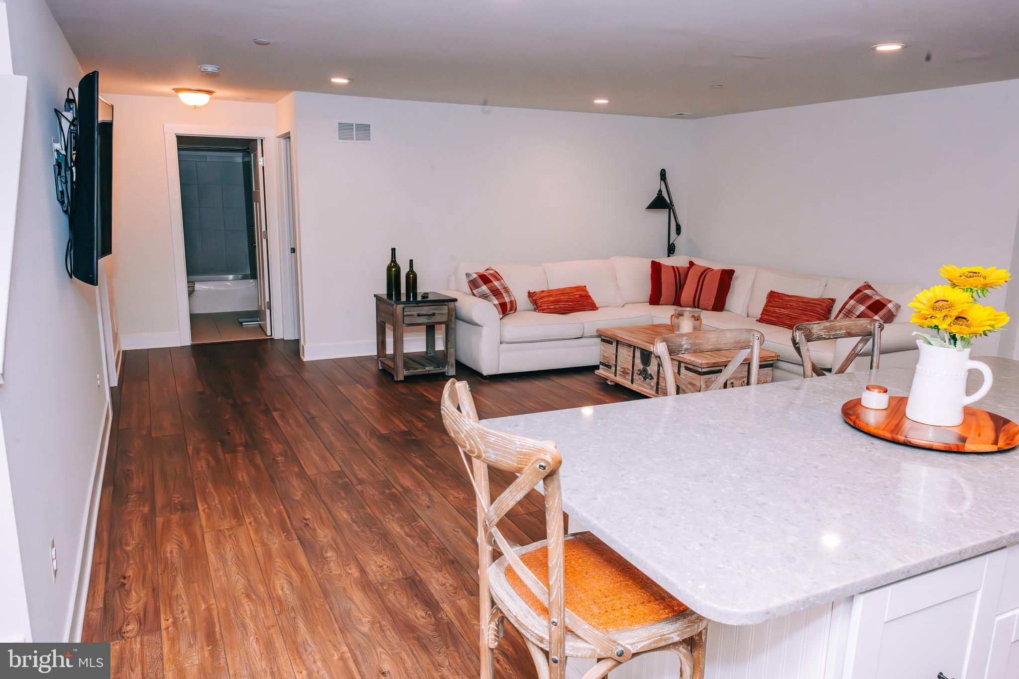 AUMAR HEIGHTS - Residential