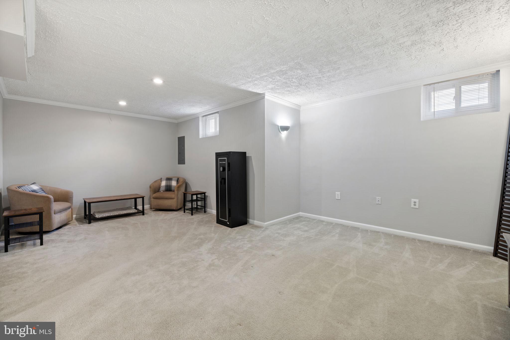 WOODSTONE - Residential