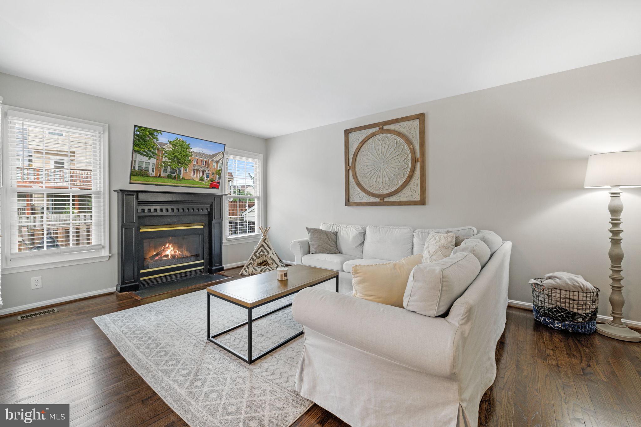 WOODSTONE - Residential