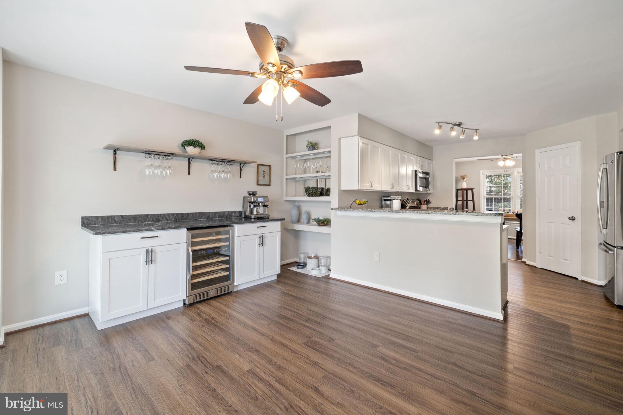 WOODSTONE - Residential