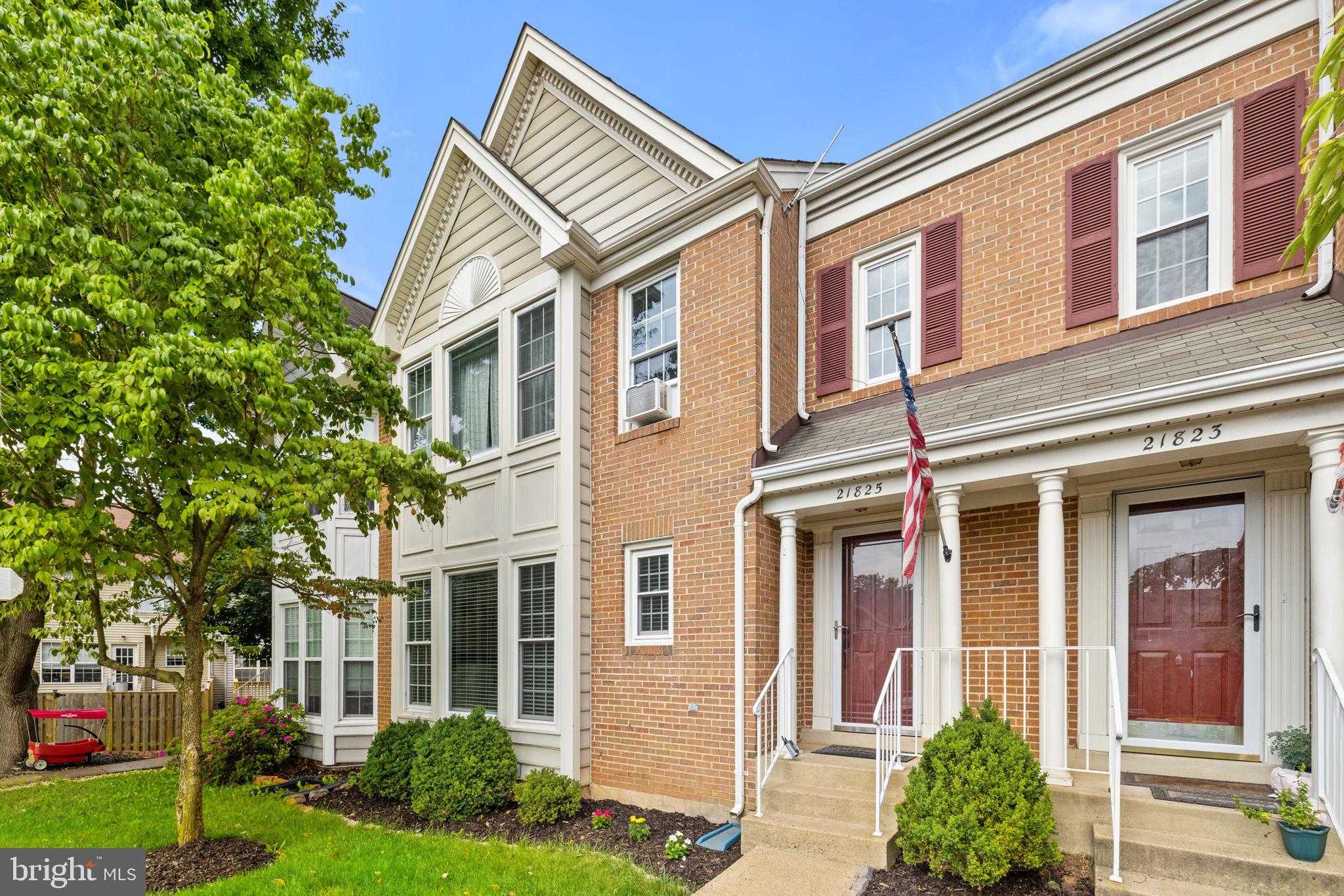 WOODSTONE - Residential