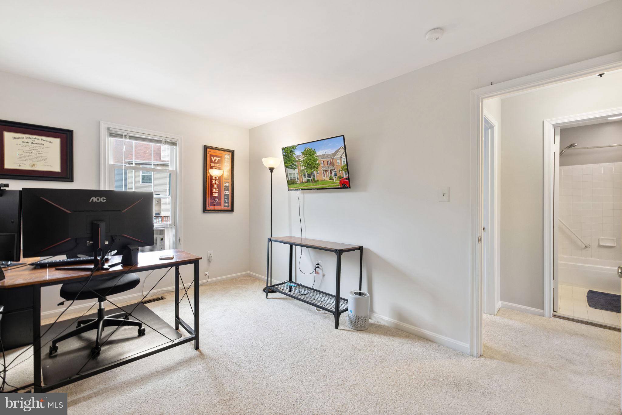 WOODSTONE - Residential