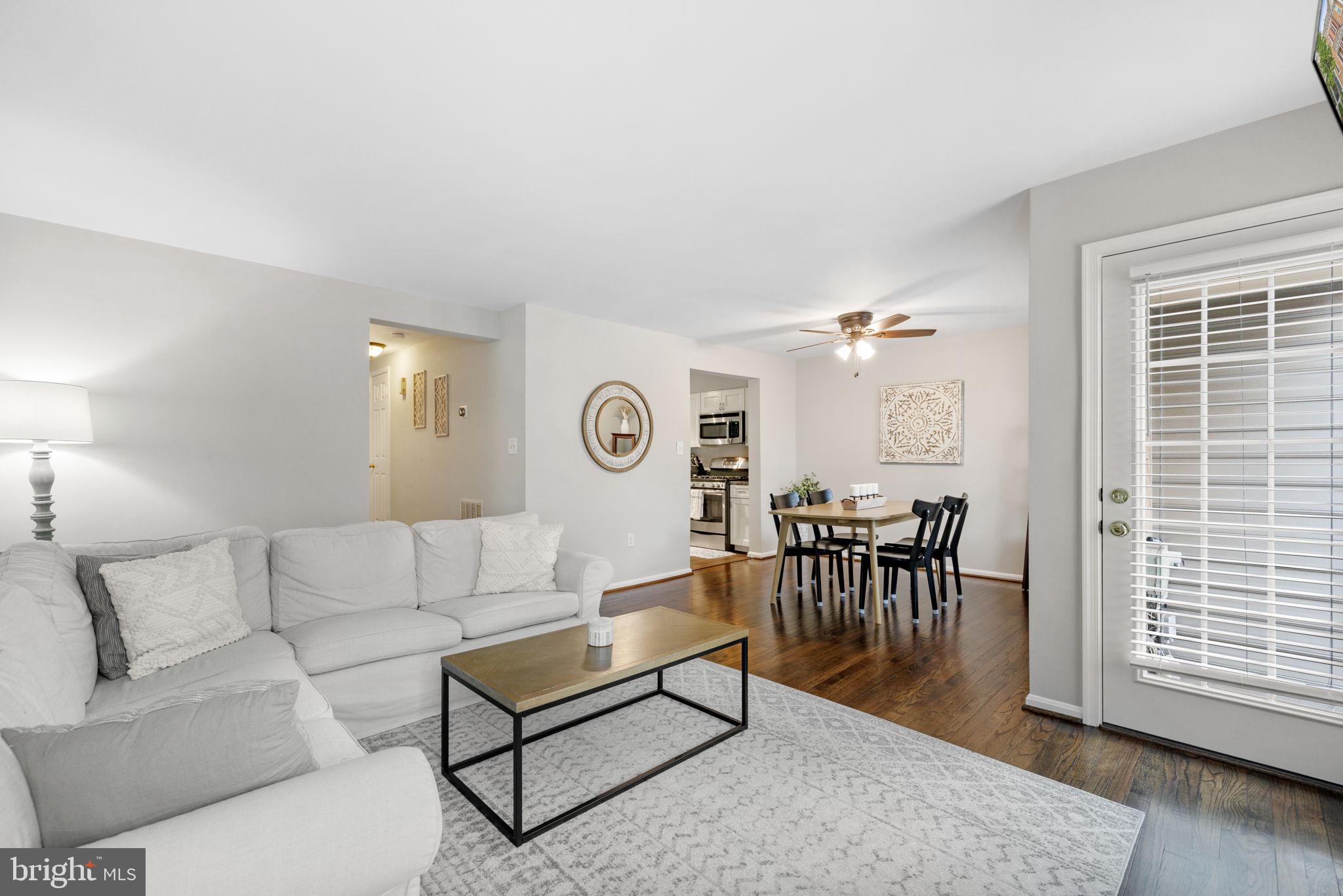 WOODSTONE - Residential