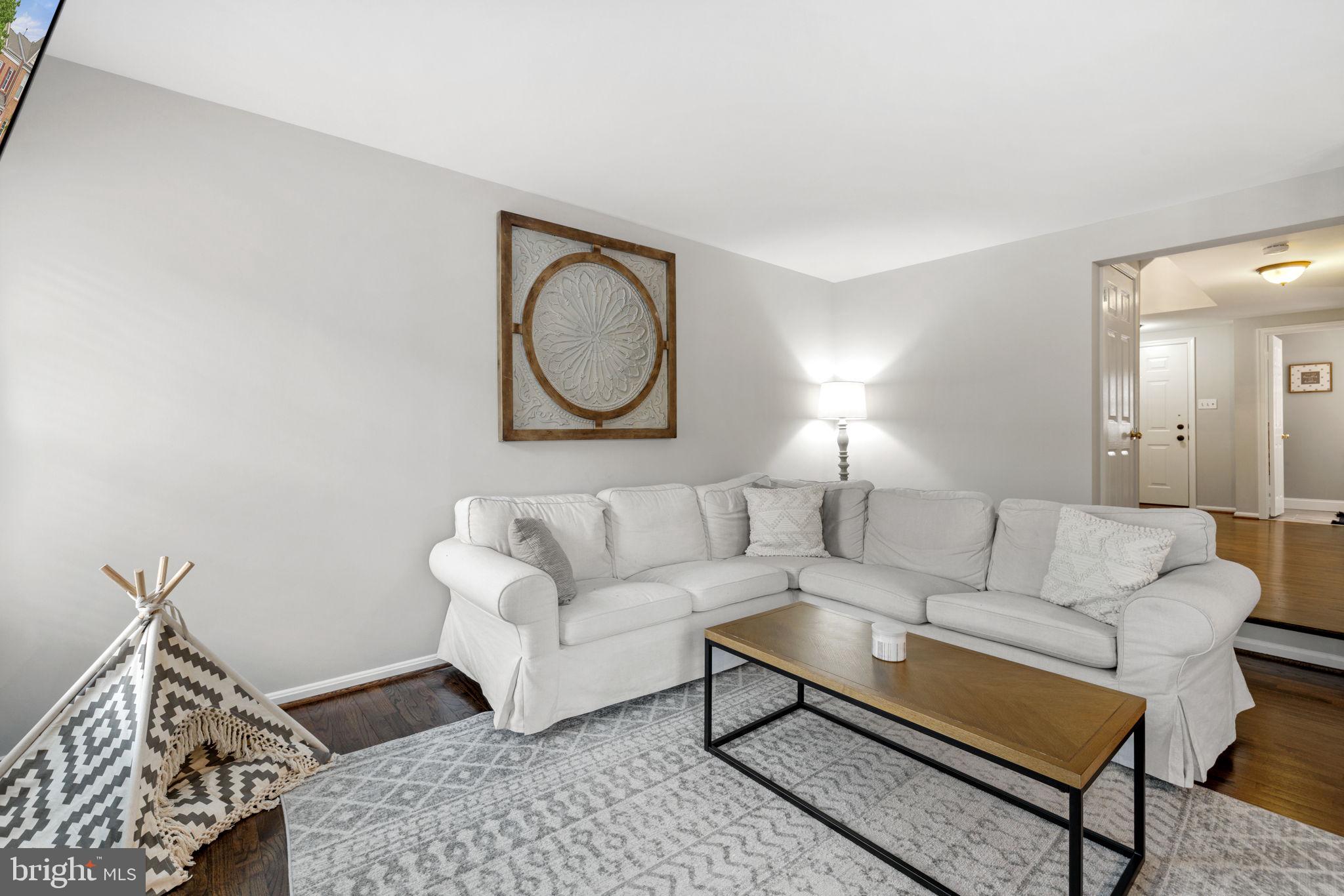 WOODSTONE - Residential