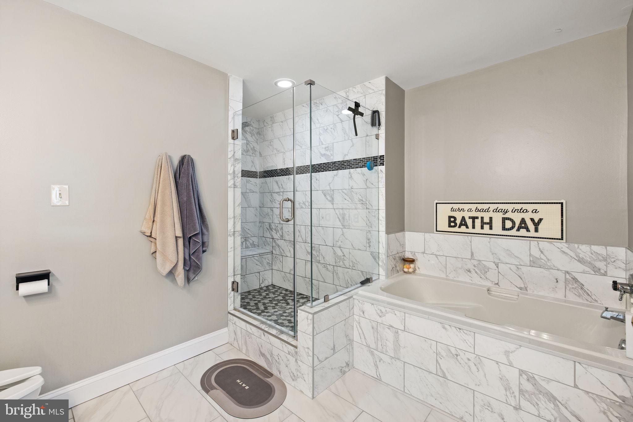 WOODSTONE - Residential