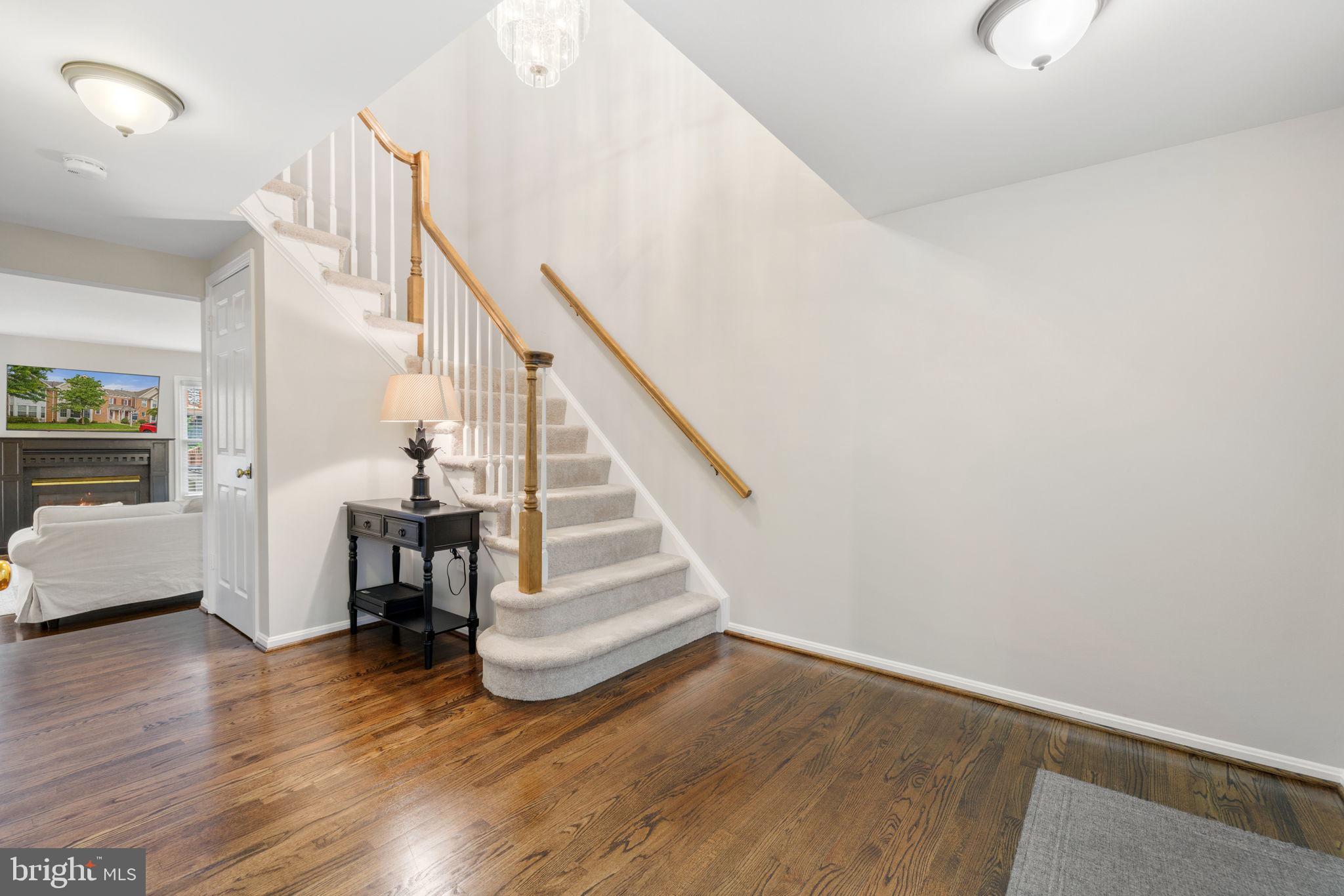 WOODSTONE - Residential