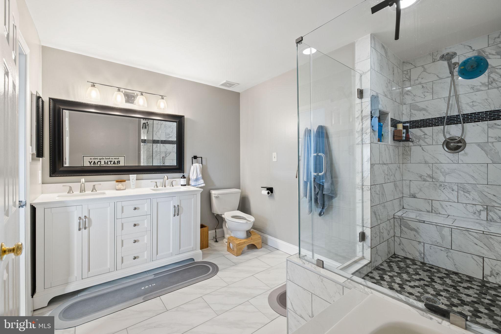 WOODSTONE - Residential