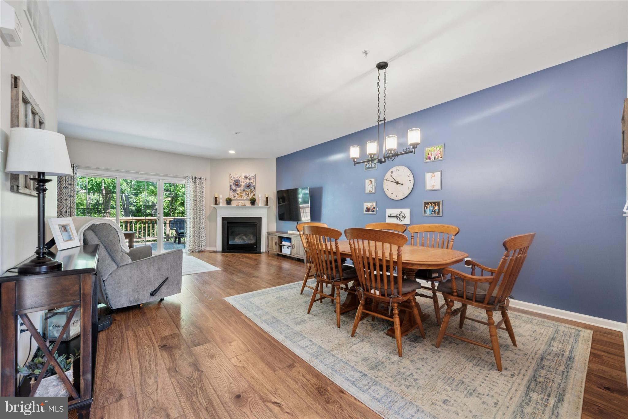 213 BUCHANAN COURT