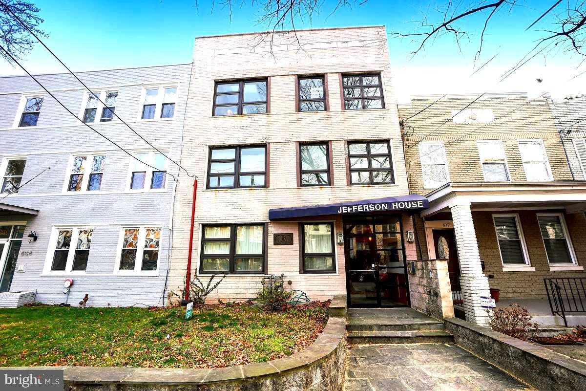 610 JEFFERSON STREET NW 101