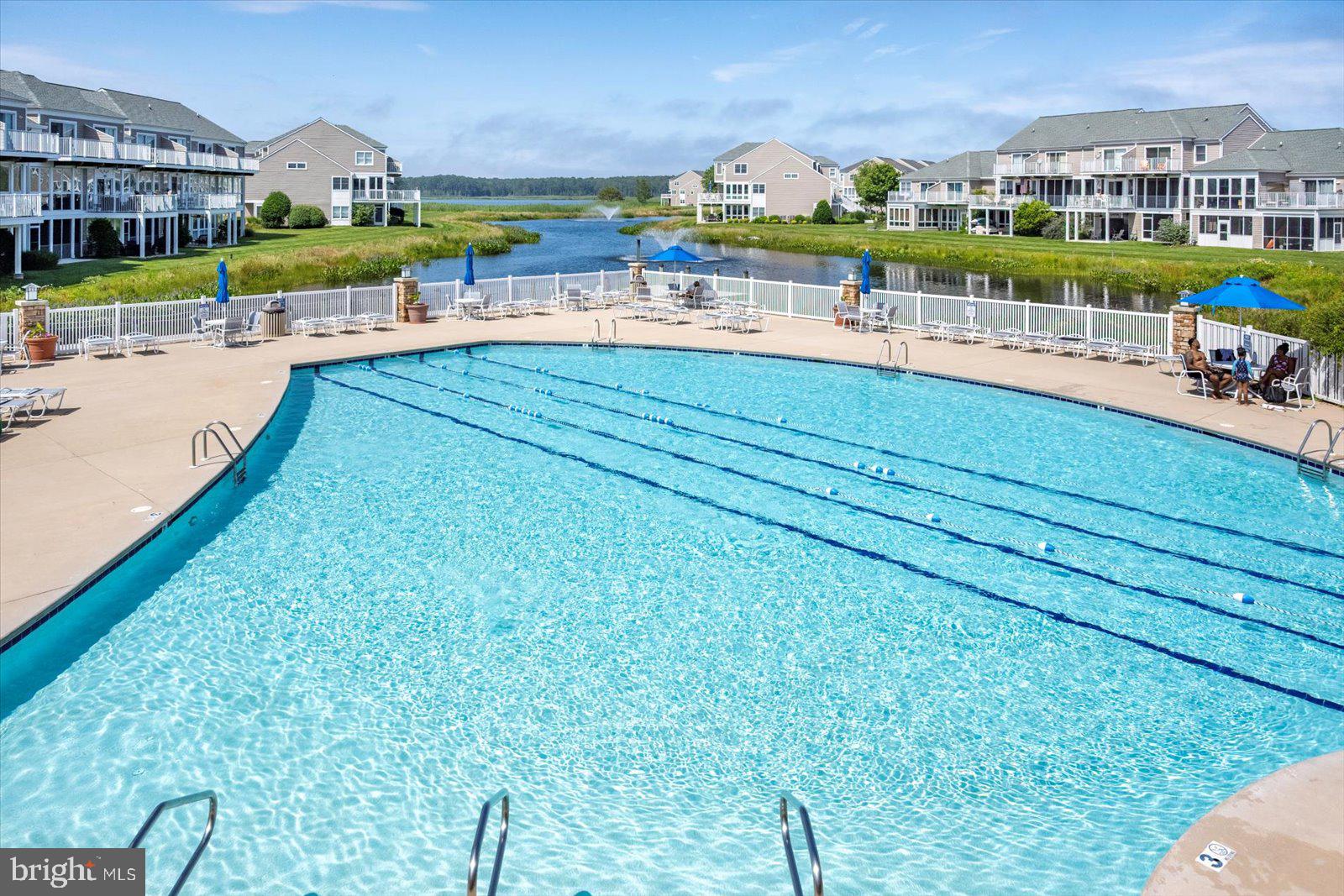 BAYVILLE SHORES - Residential