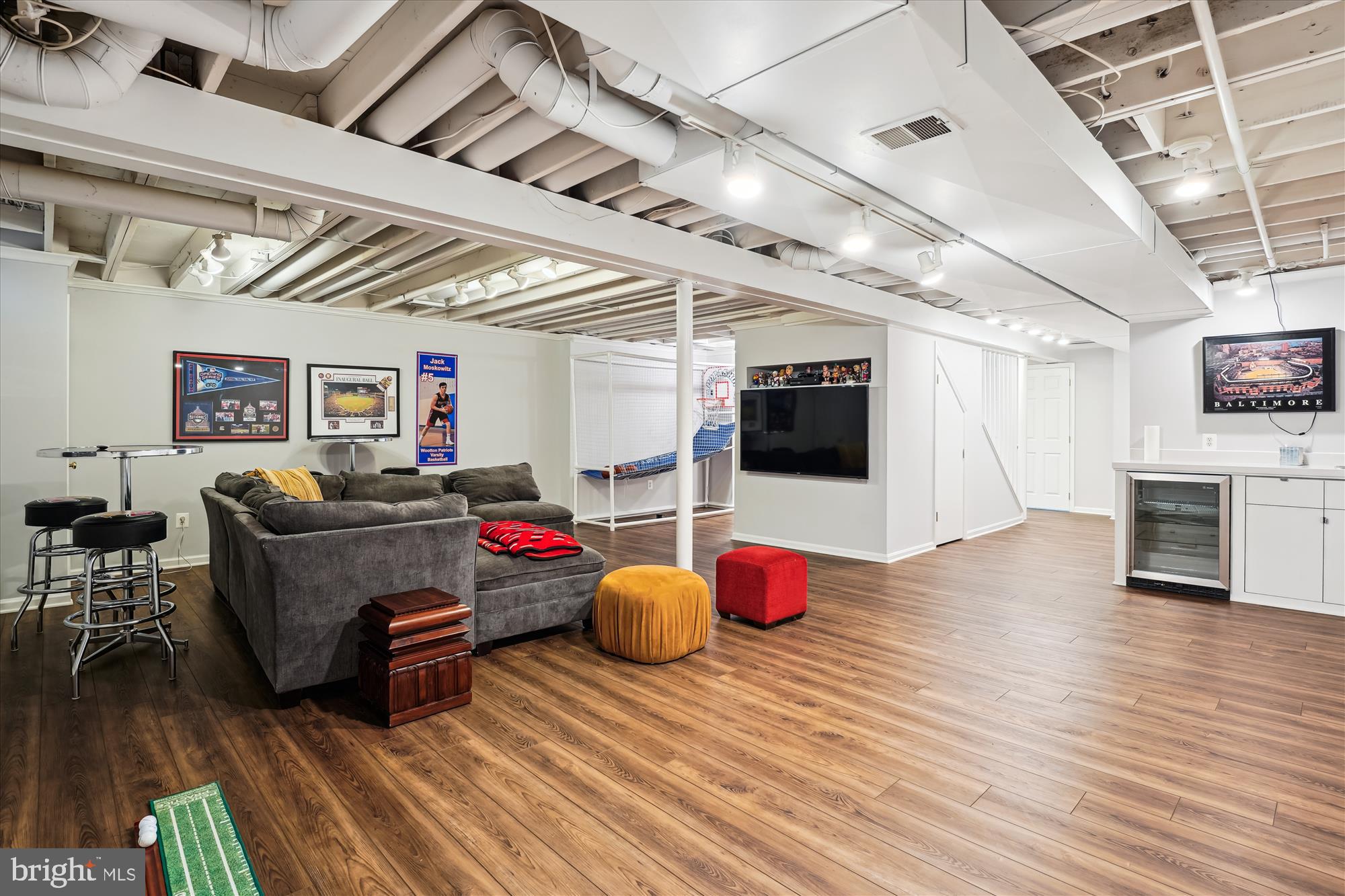 POTOMAC COMMONS - Residential