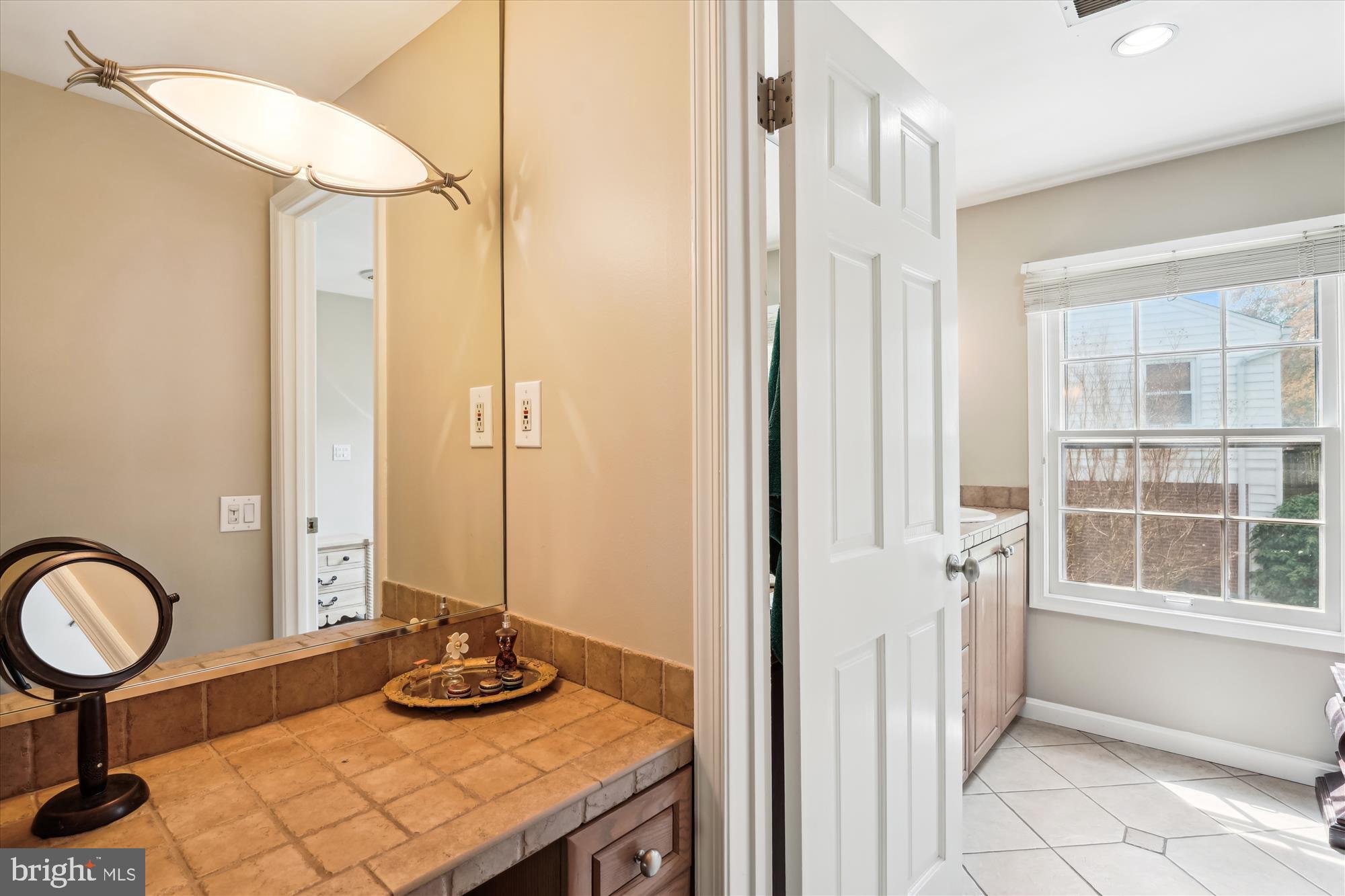 POTOMAC COMMONS - Residential