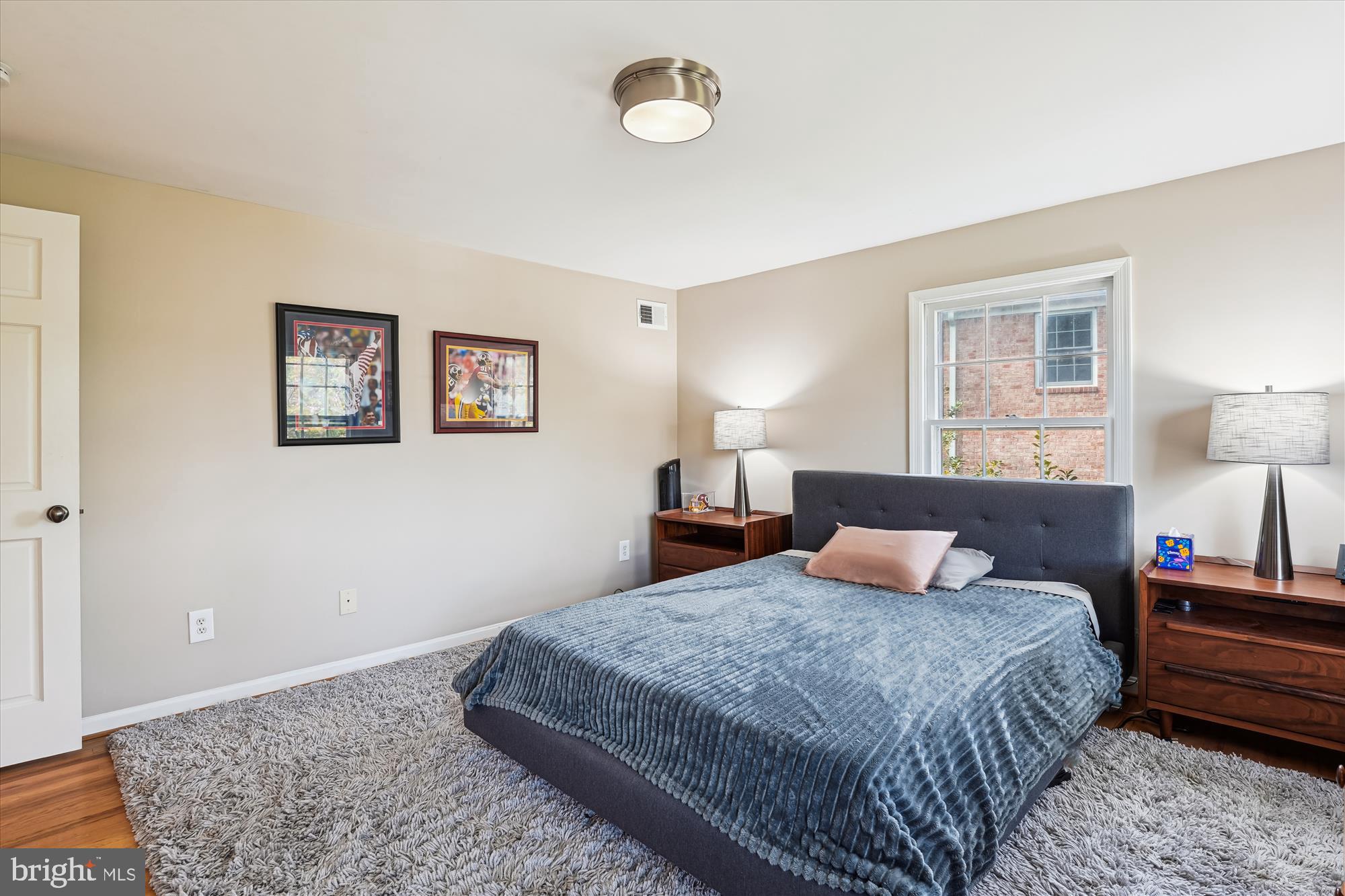 POTOMAC COMMONS - Residential