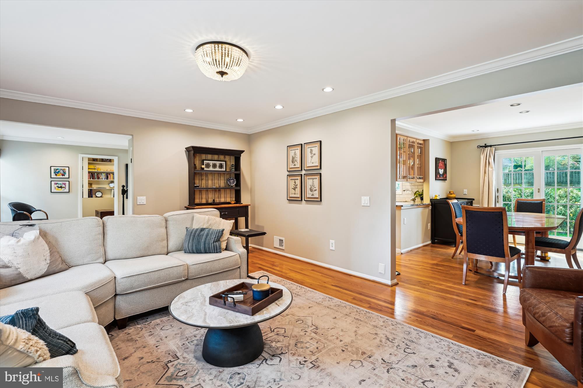 POTOMAC COMMONS - Residential