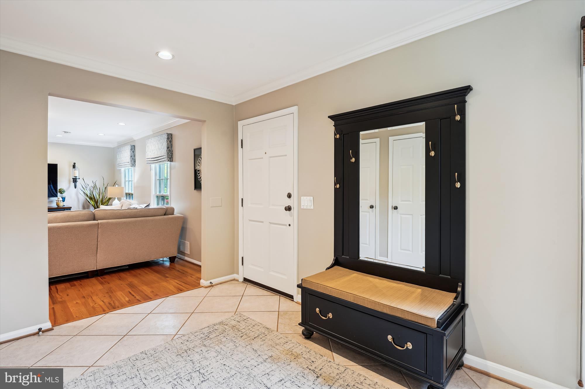 POTOMAC COMMONS - Residential