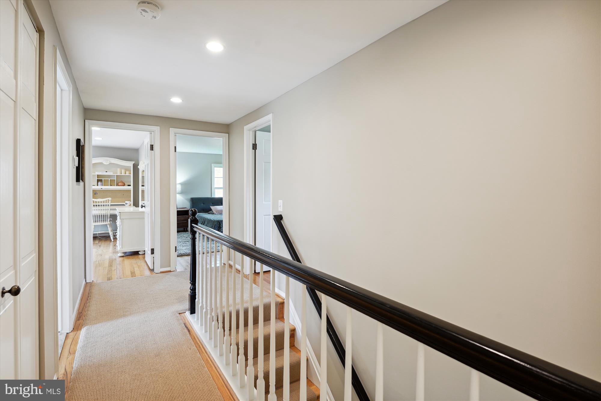 POTOMAC COMMONS - Residential