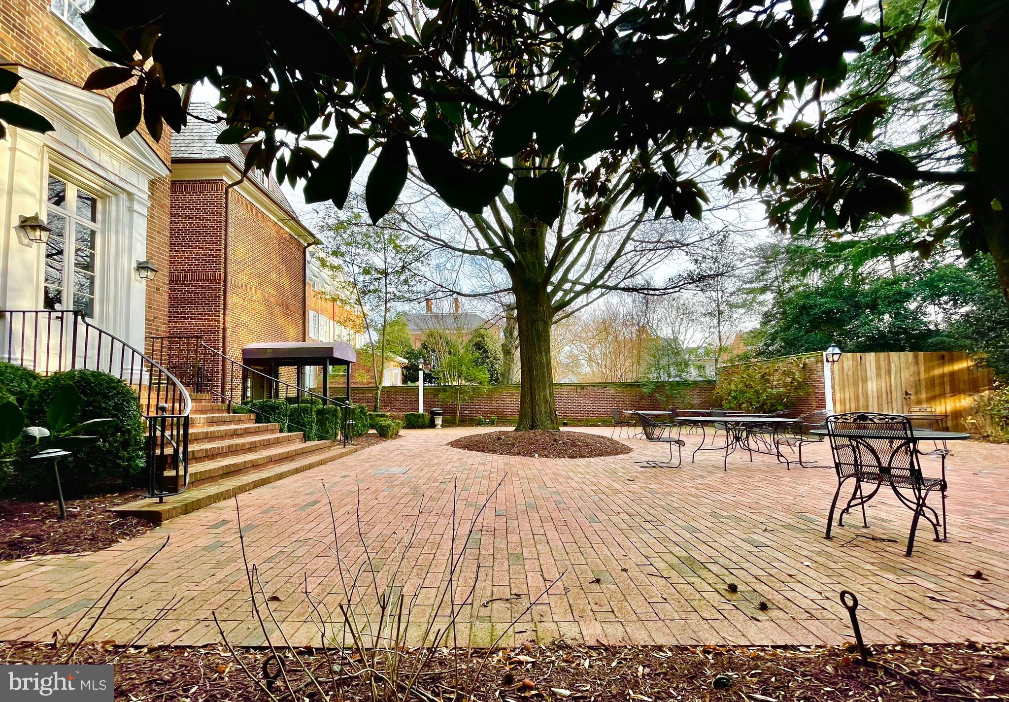 HISTORIC DISTRICT - Residential