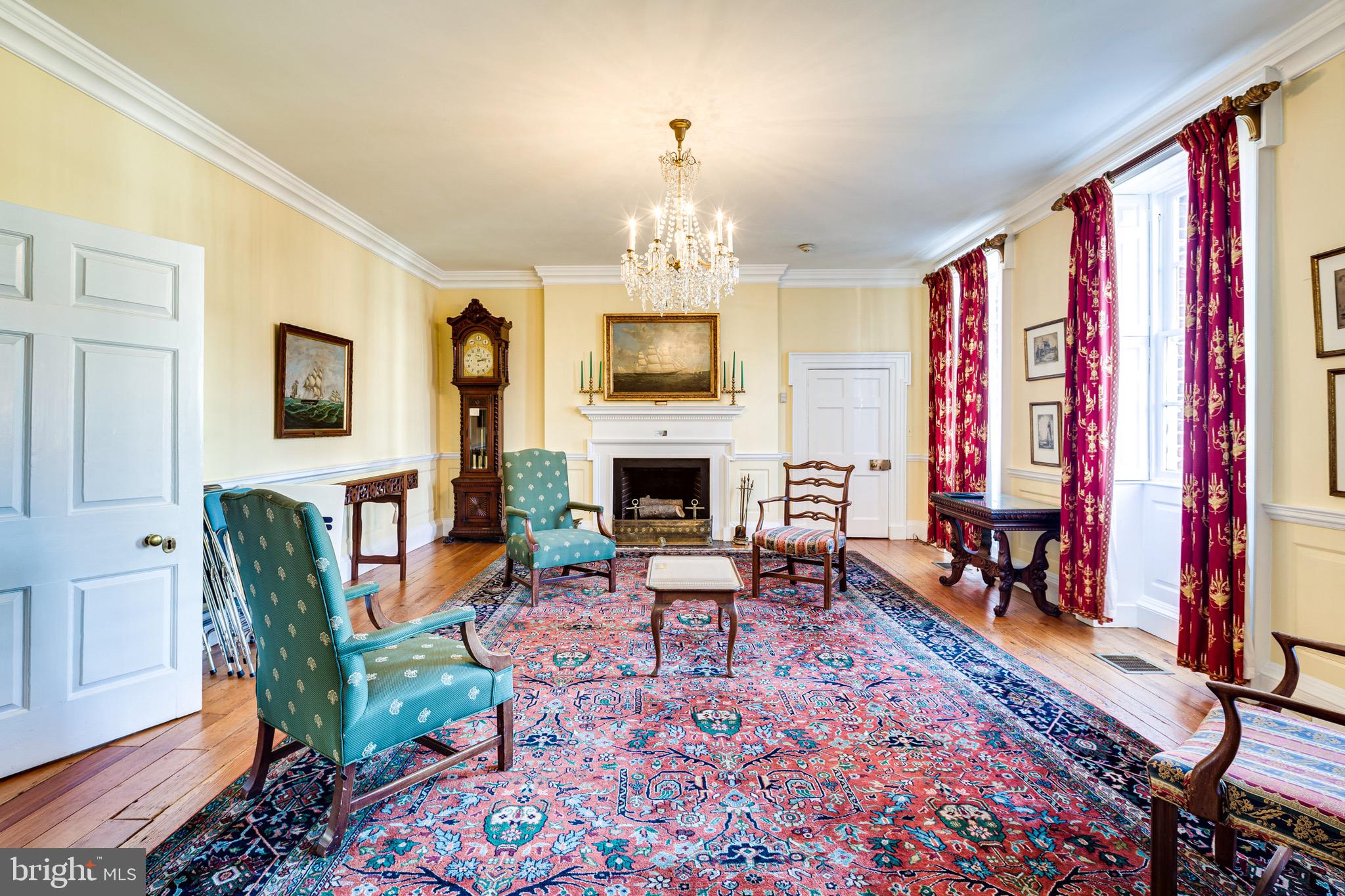 HISTORIC DISTRICT - Residential