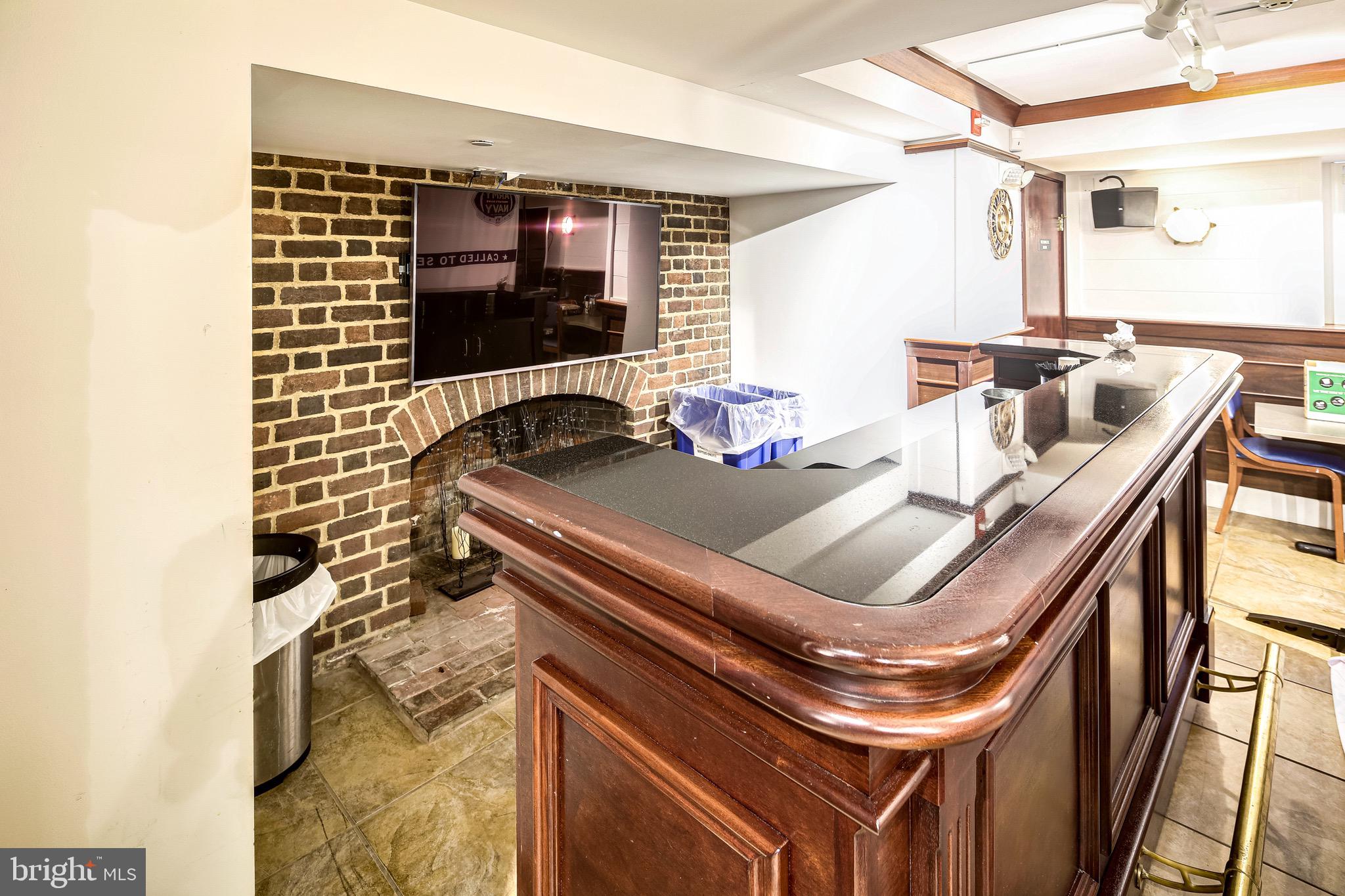 HISTORIC DISTRICT - Residential