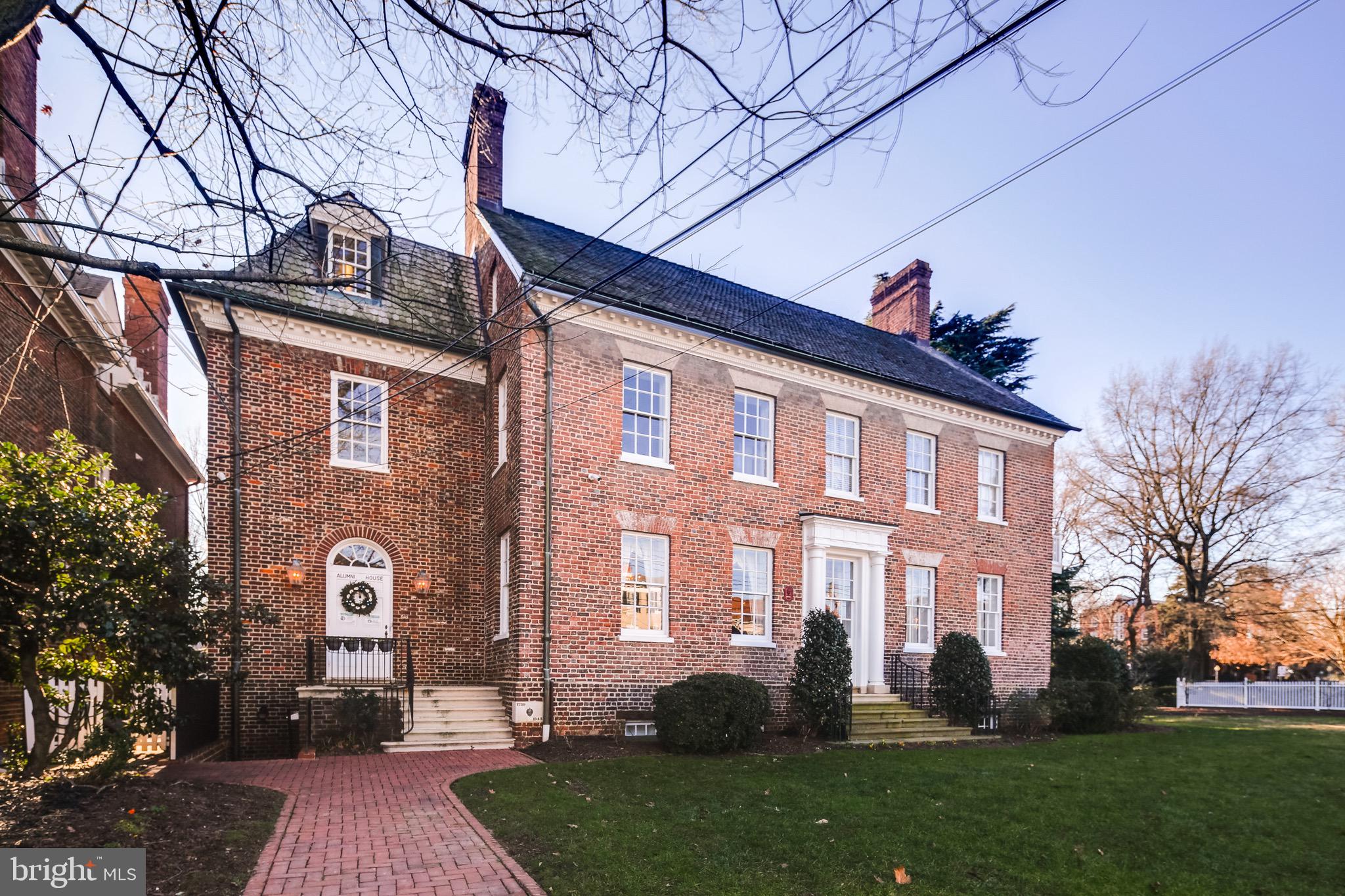 HISTORIC DISTRICT - Residential