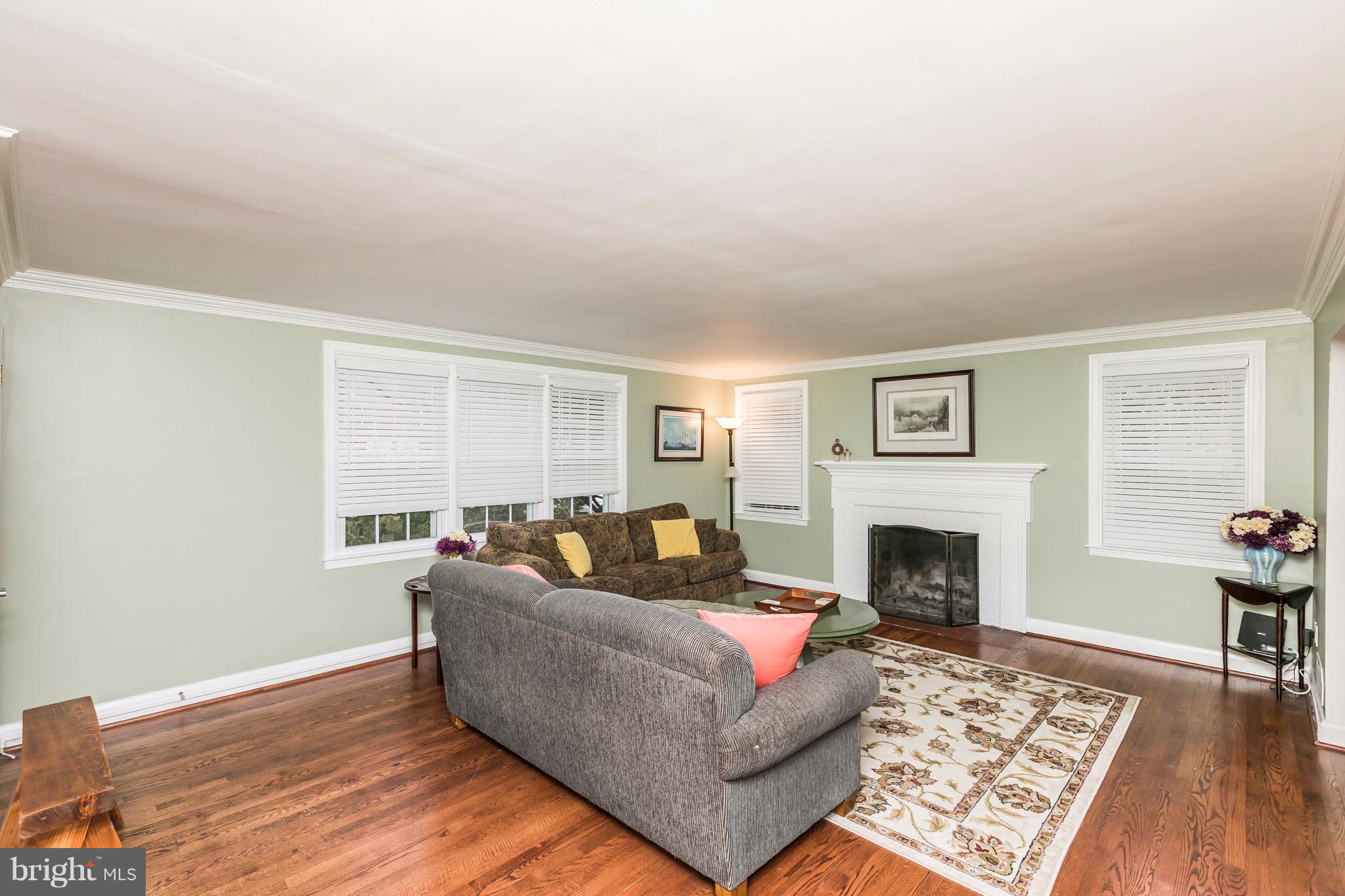 LOCH RAVEN MANOR - Residential