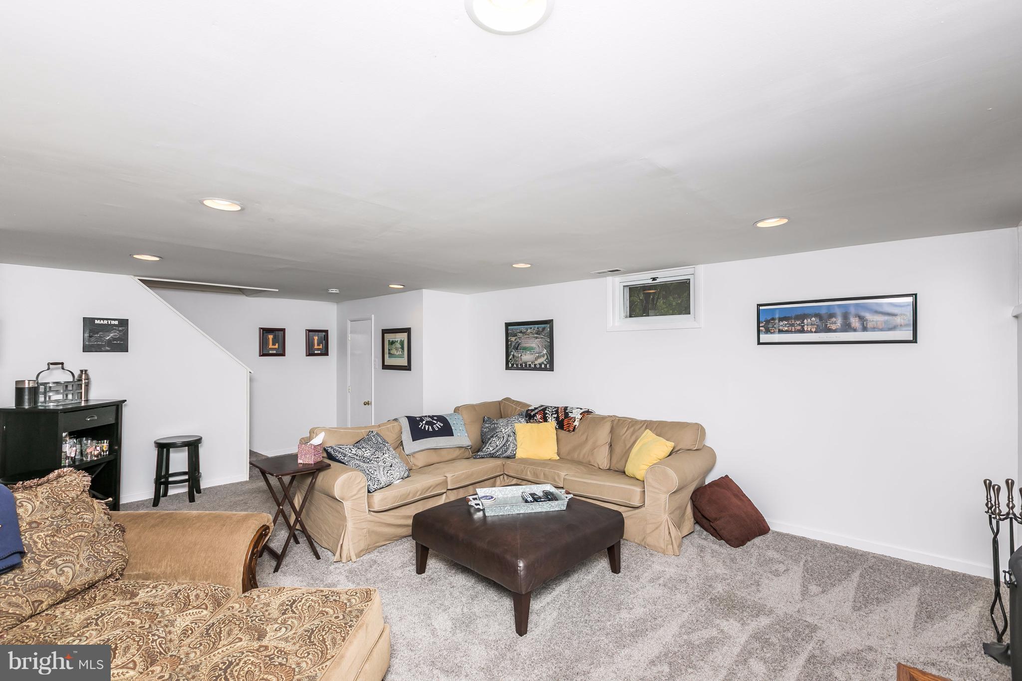 LOCH RAVEN MANOR - Residential