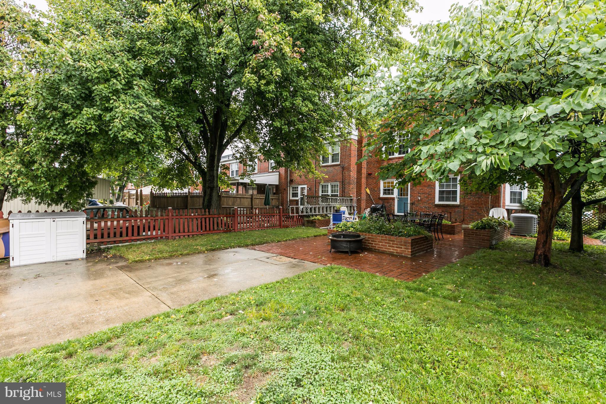 LOCH RAVEN MANOR - Residential