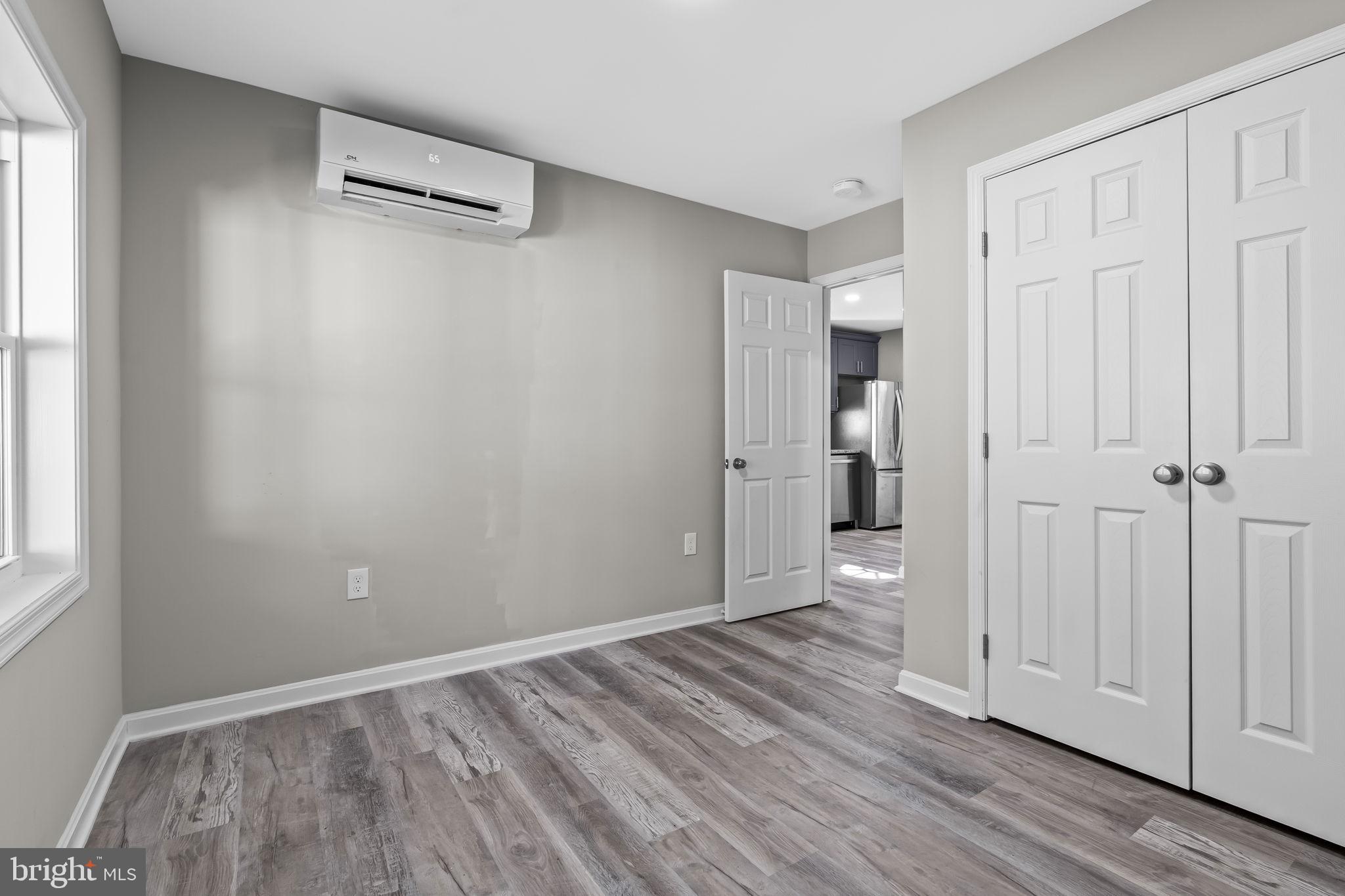 HOLLYWOOD - Residential Lease