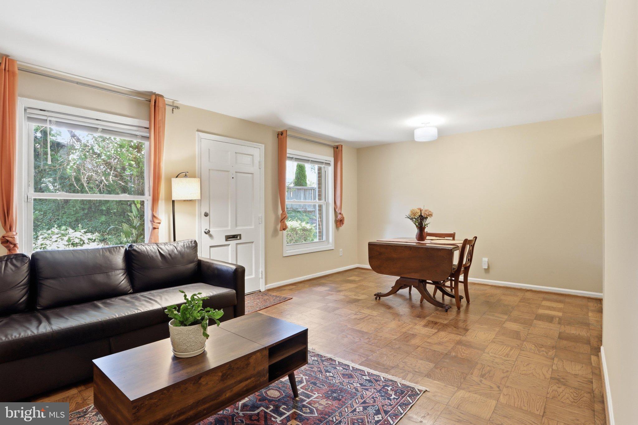 8910 16TH STREET 8910