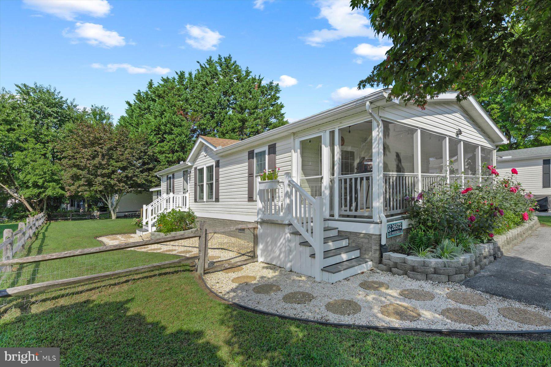 26572 WOODCHUCK LANE