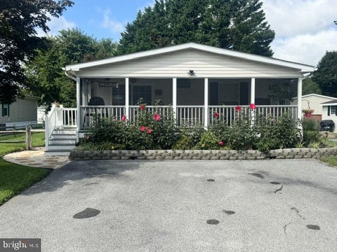 Mobile Home For Sale - 26572 Woodchuck Lane<br/> Sussex County, MILLSBORO, DE 19966