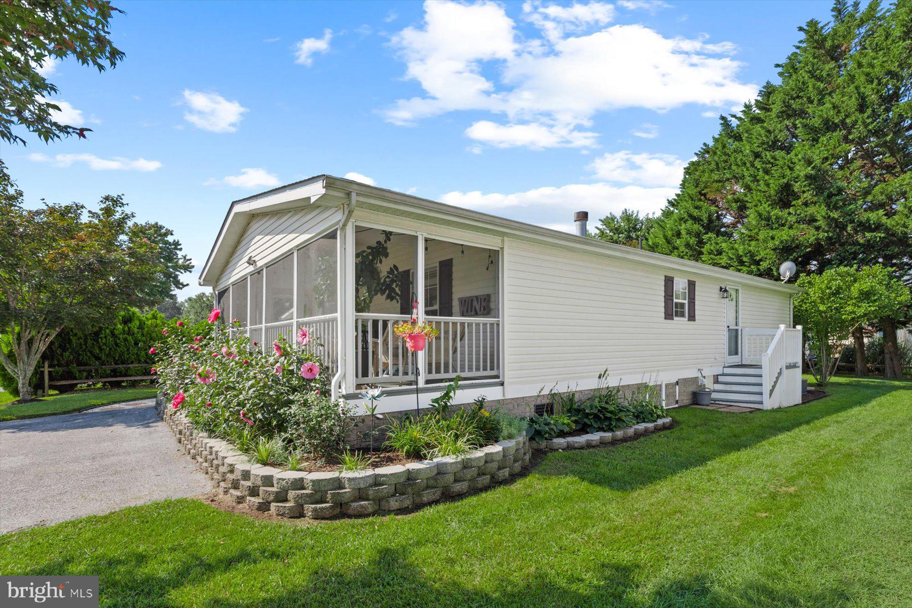 26572 WOODCHUCK LANE