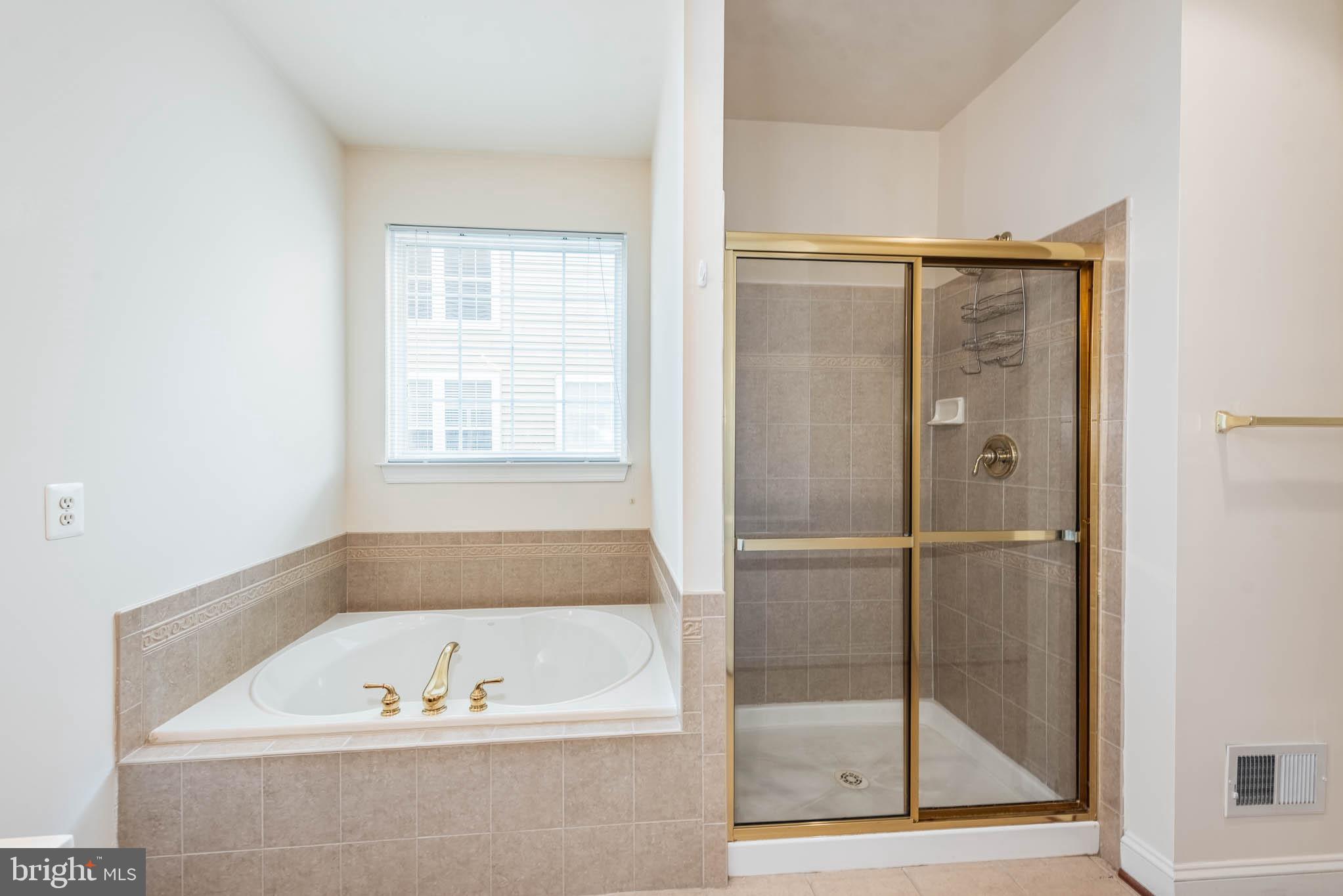 BULLE ROCK - Residential Lease